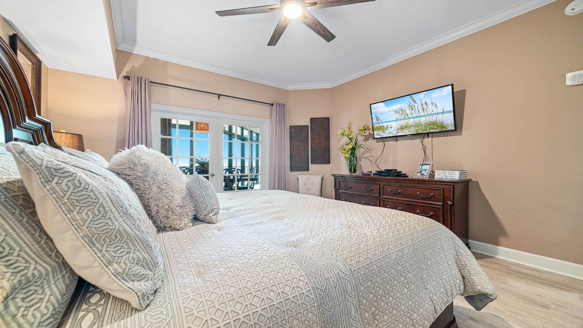 Oasis 305 | Phoenix Rentals Vacation Properties