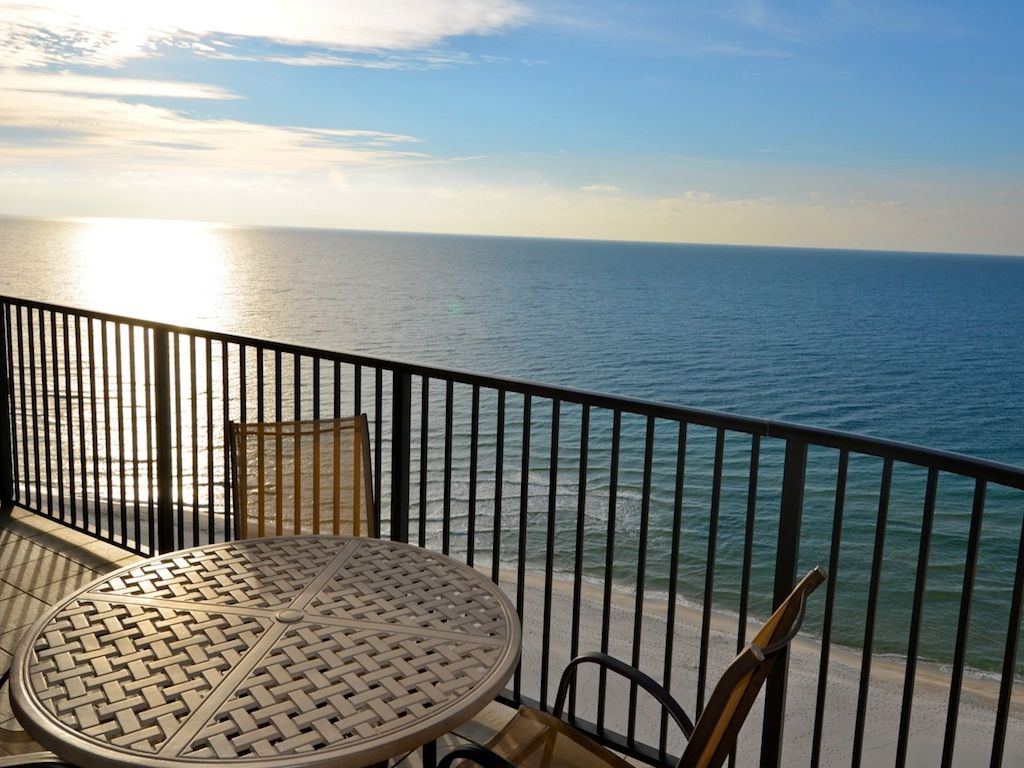 Phoenix IX 1503 Phoenix Rentals ... picture