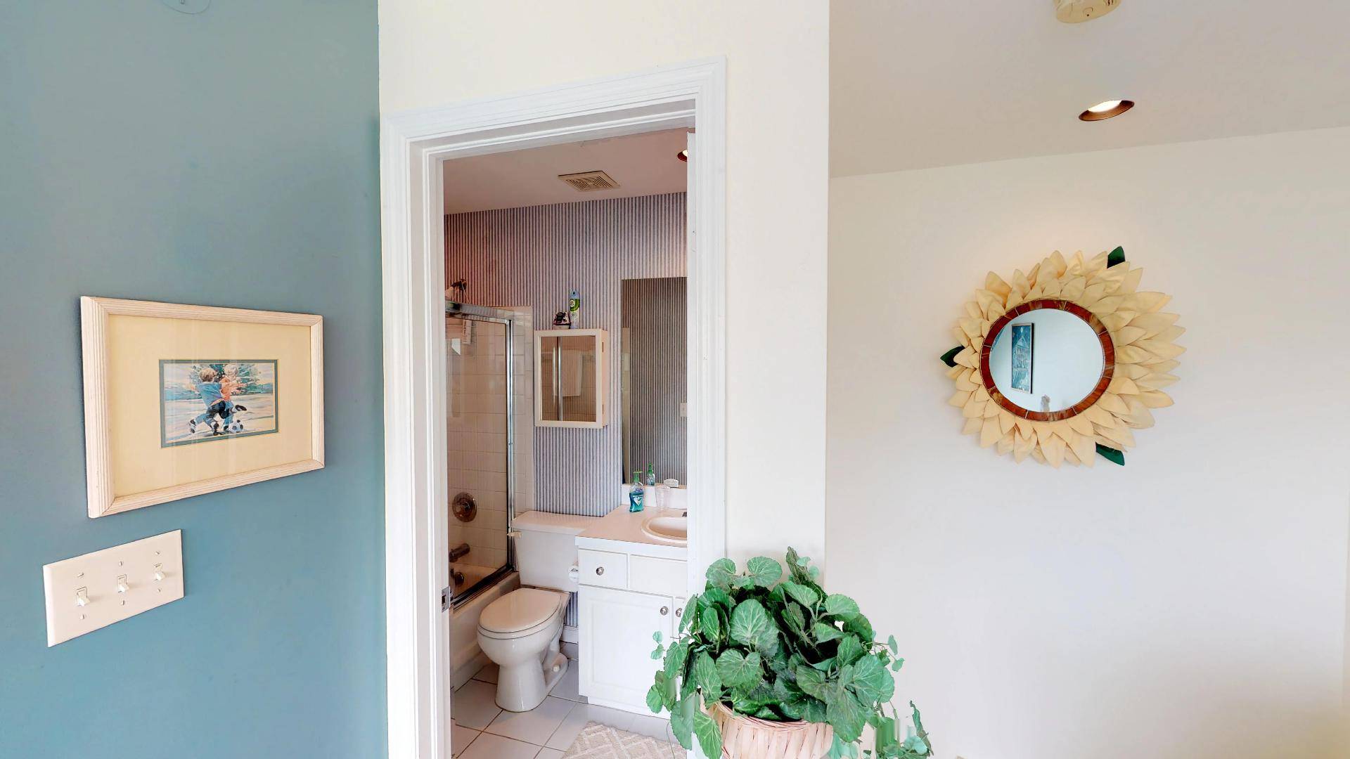 Third Floor Bath En Suite