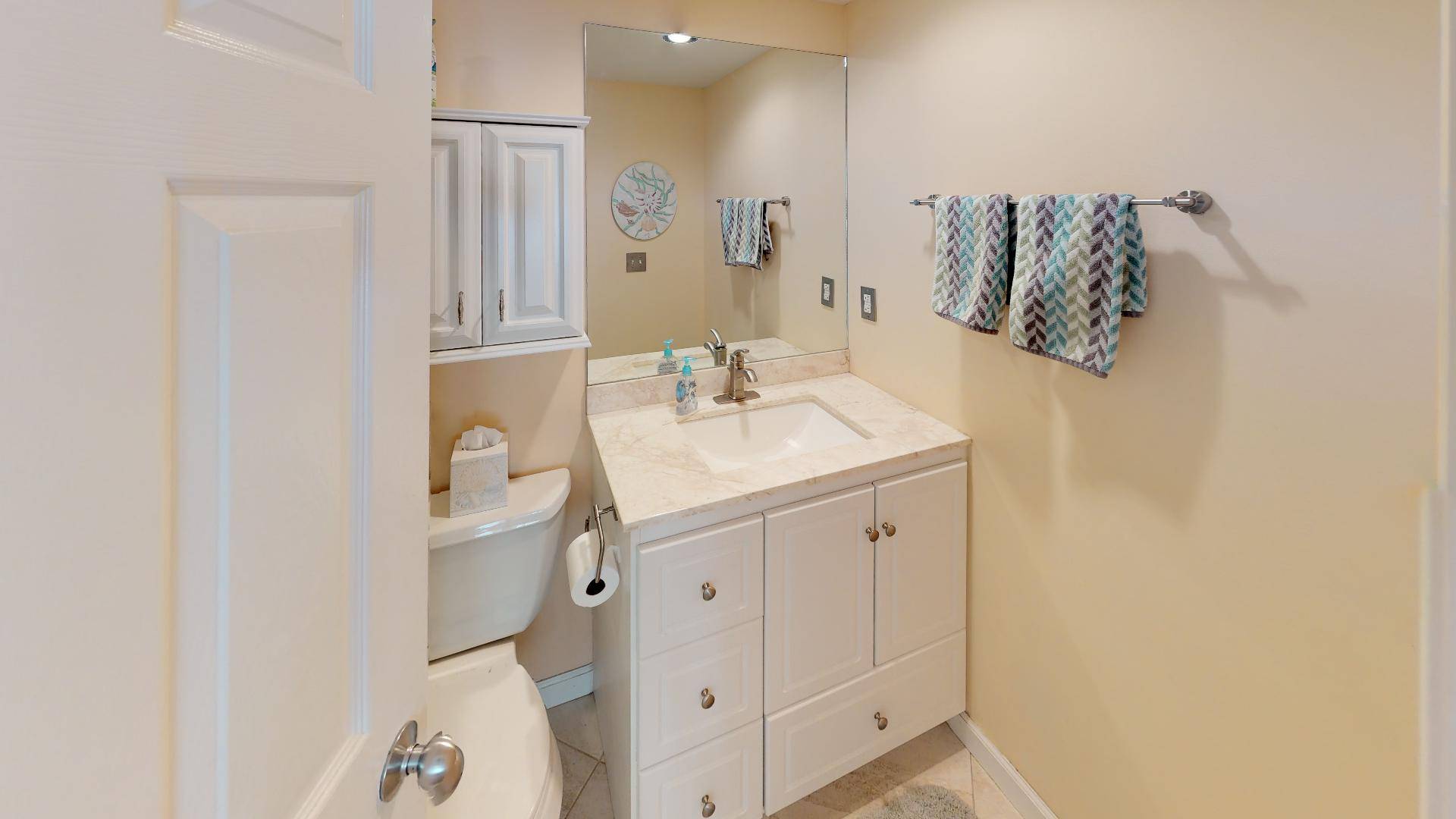 2nd Floor Bath