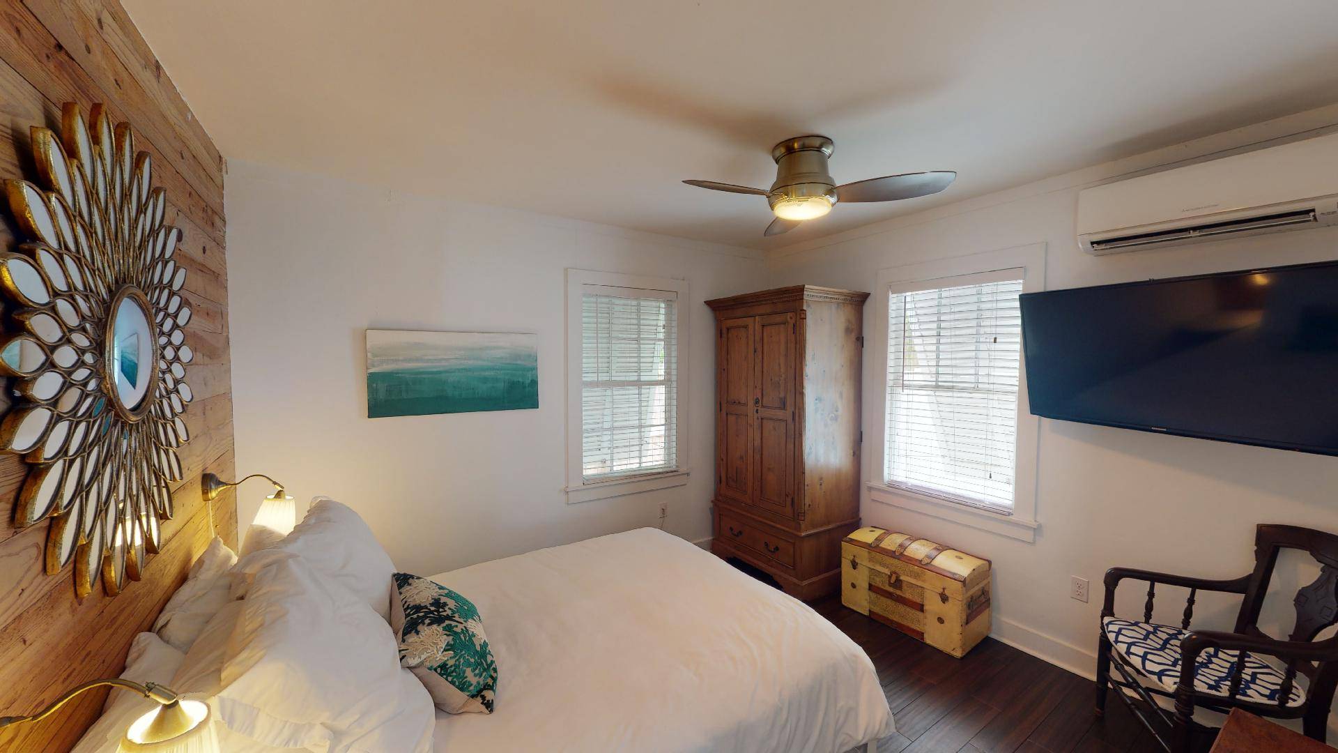 807 Main Bedroom