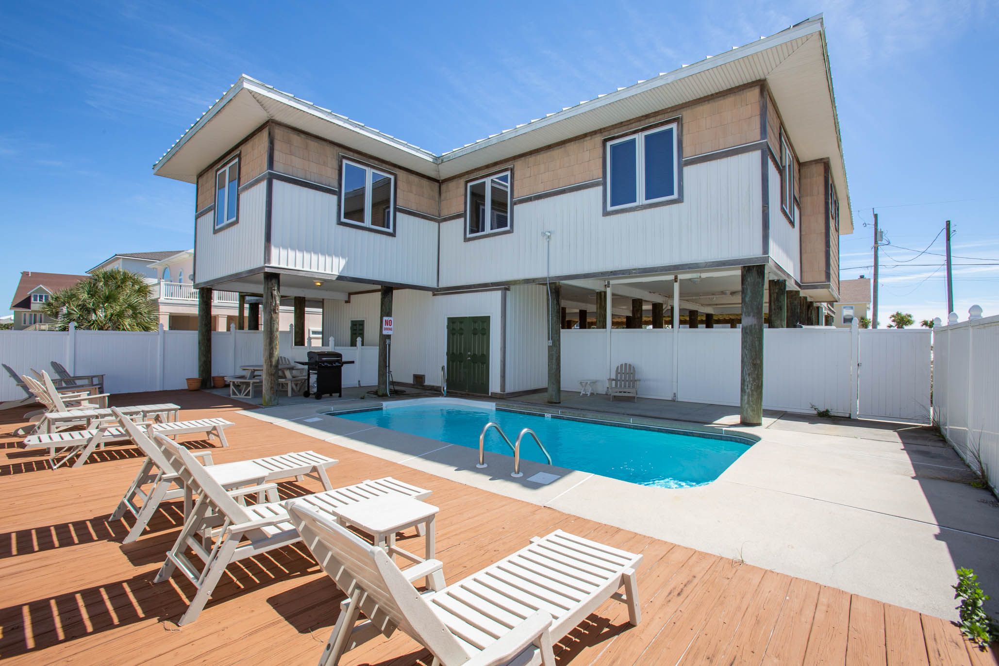 Ariola 1101 Paradise Beach Homes