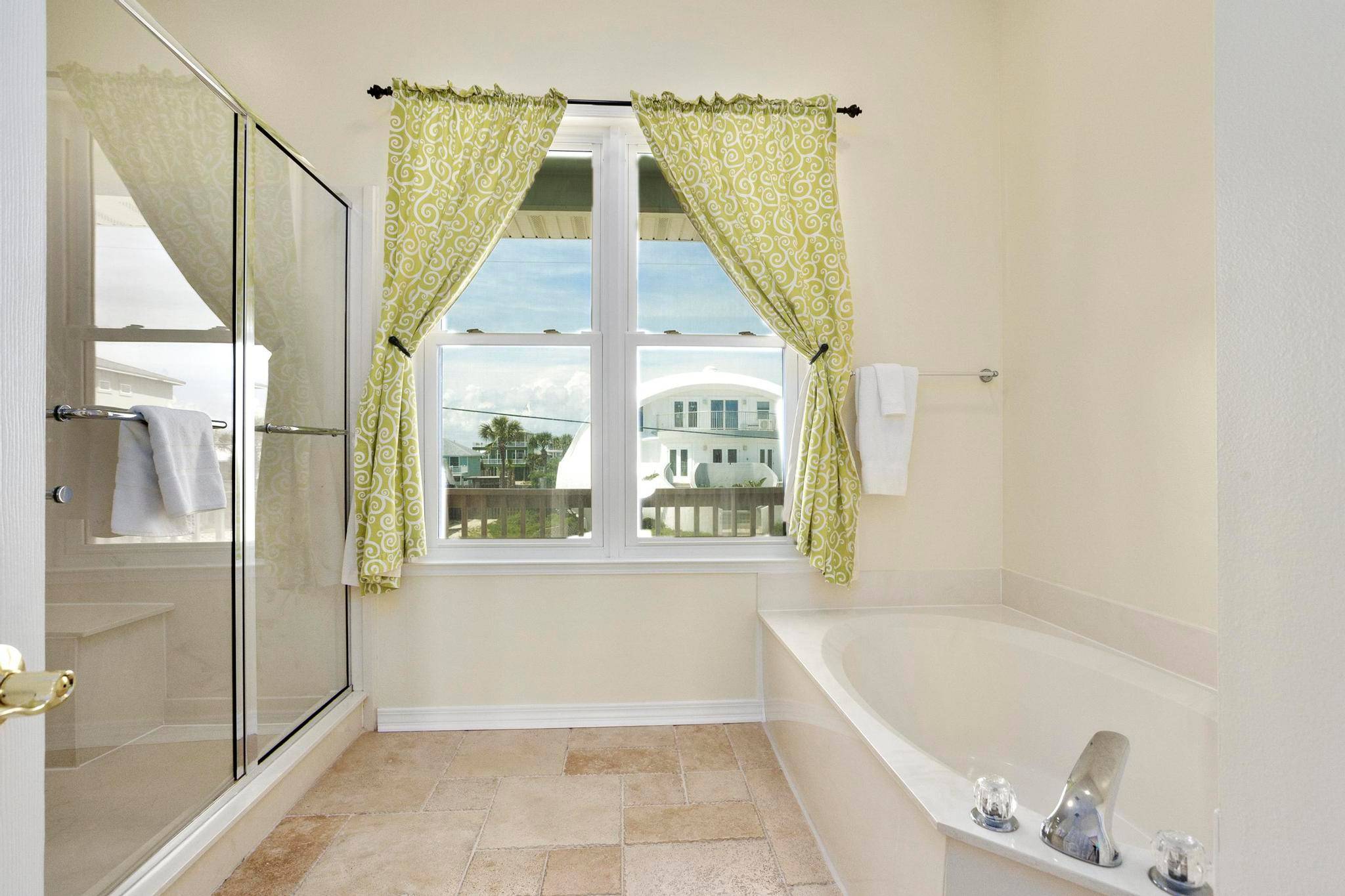 Ariola 1004 Paradise Beach Homes