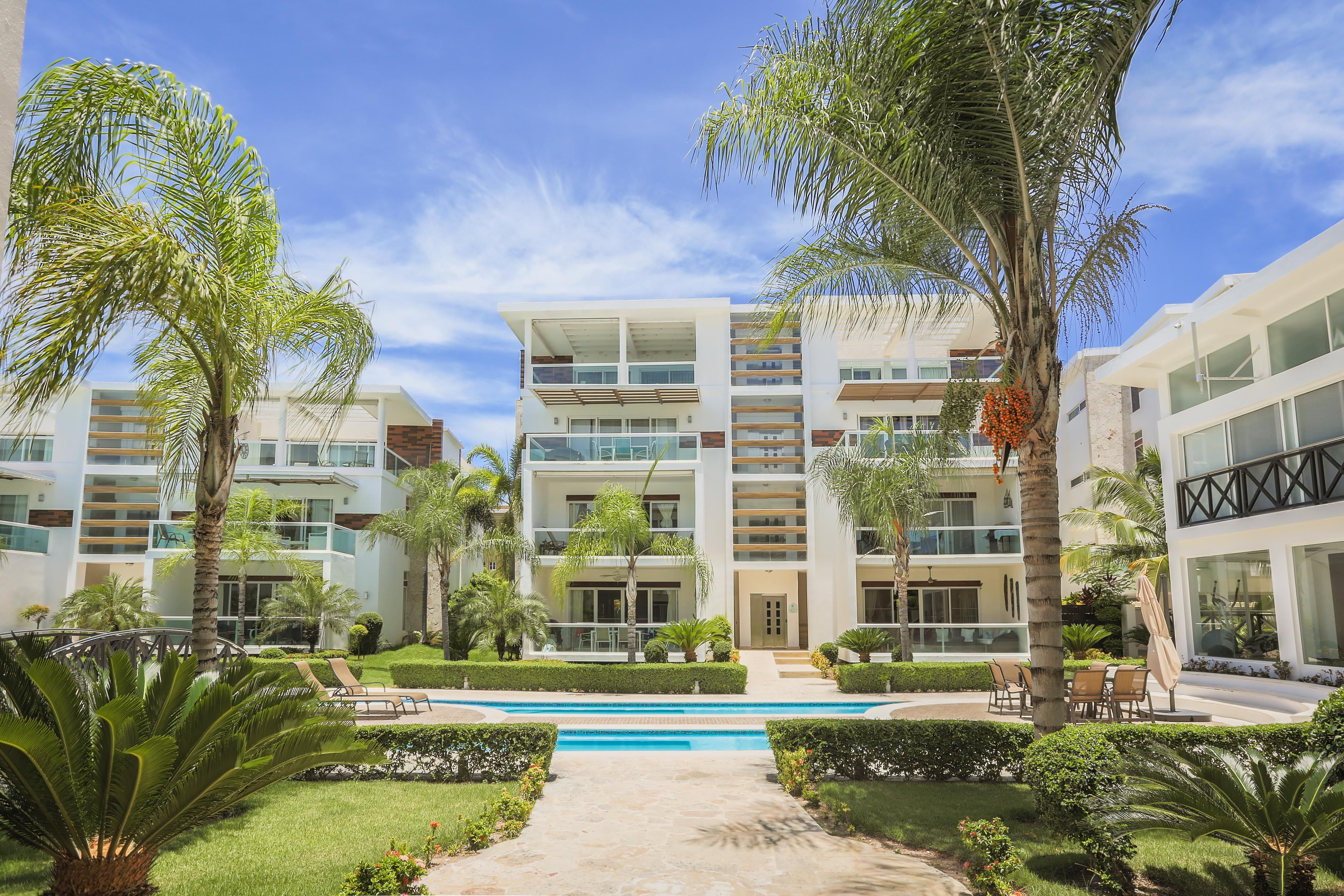Costa Hermosa H301_80Mbps_Pool_BBQ_Walk to the Beach | Go Punta