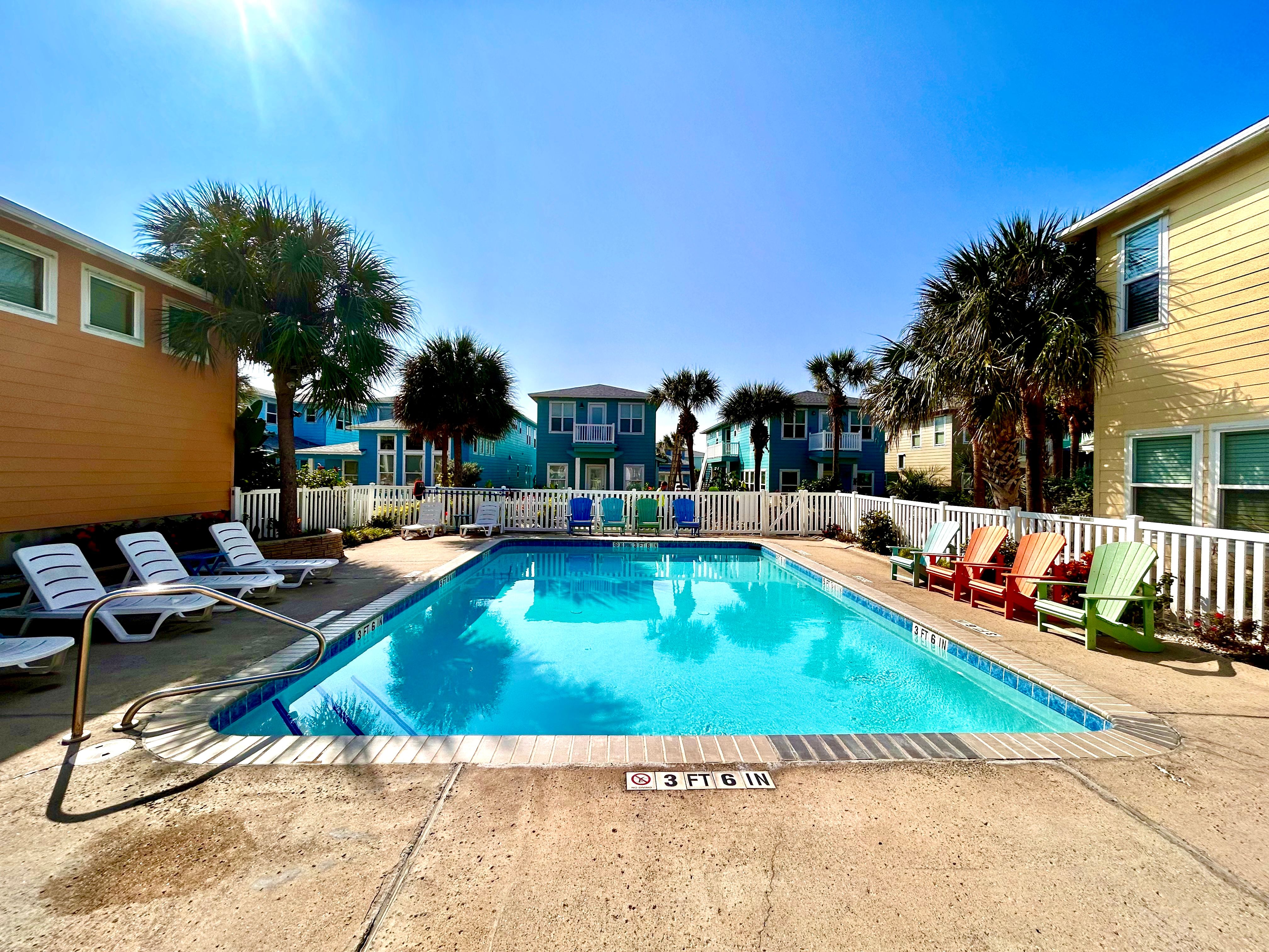 Dolphin Cove NEW WAVE Vacation Rentals