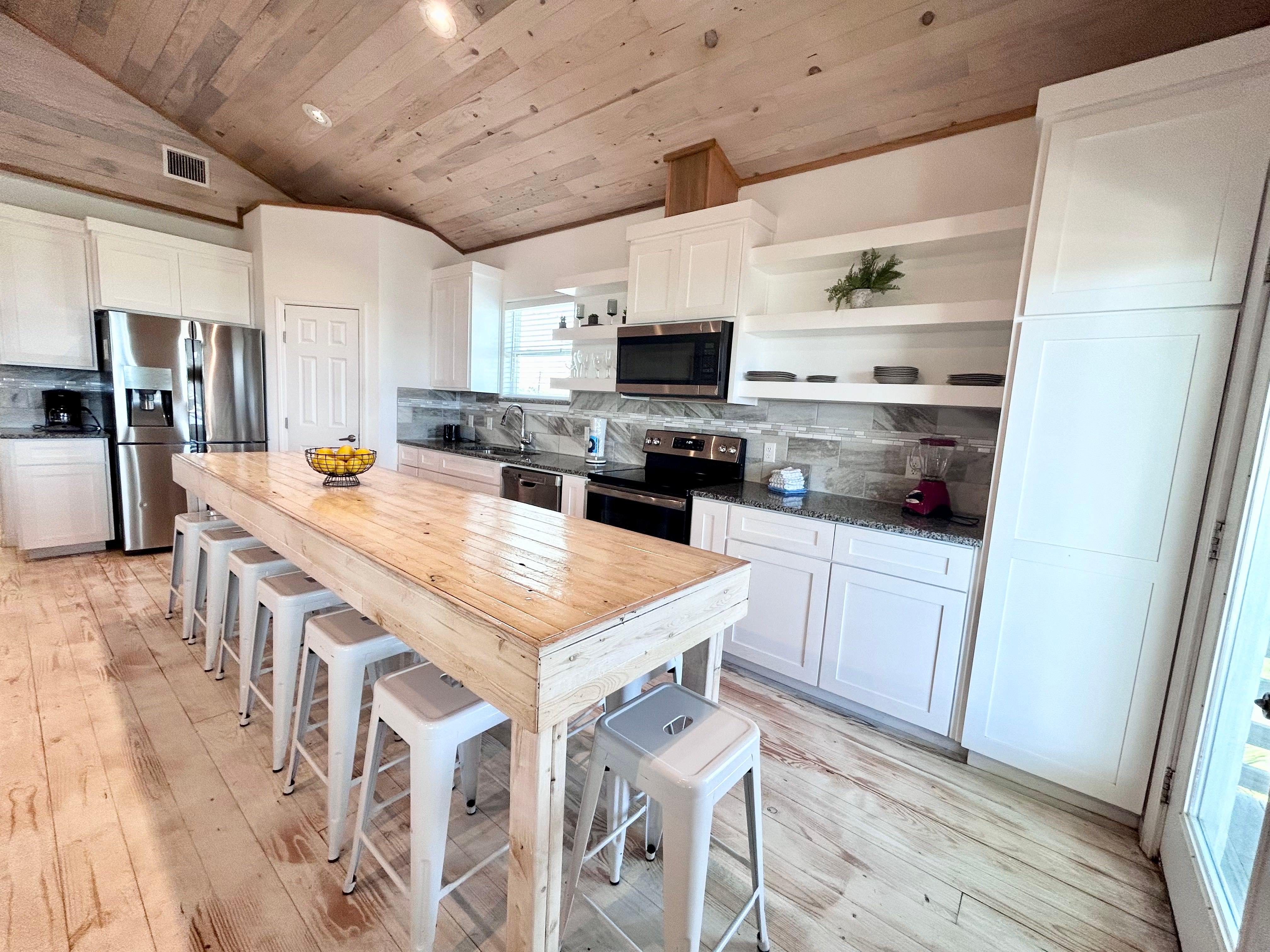 Keeper Trout NEW WAVE Vacation Rentals