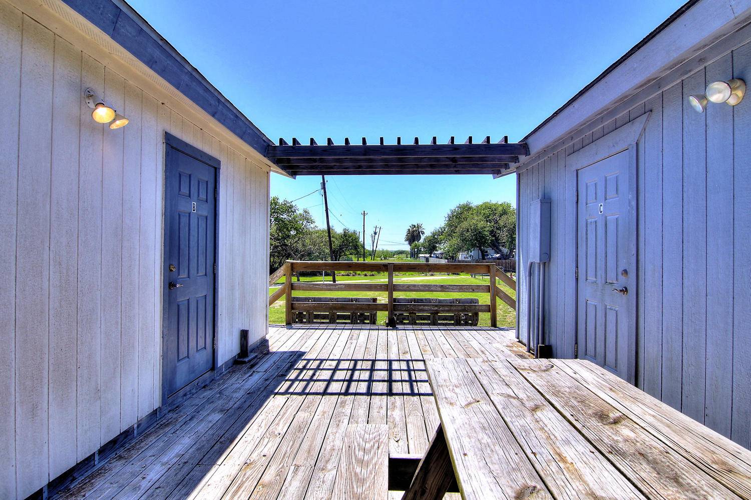 Shared Deck