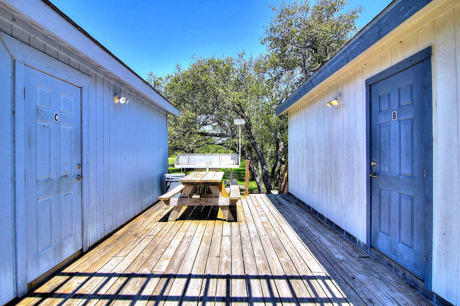 Shared Deck