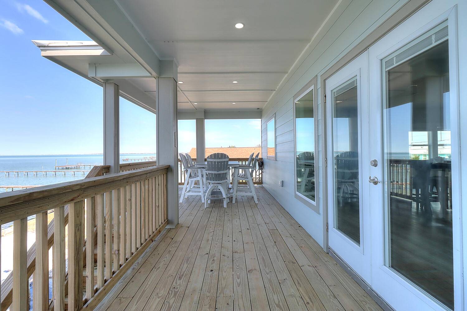 Upper Deck