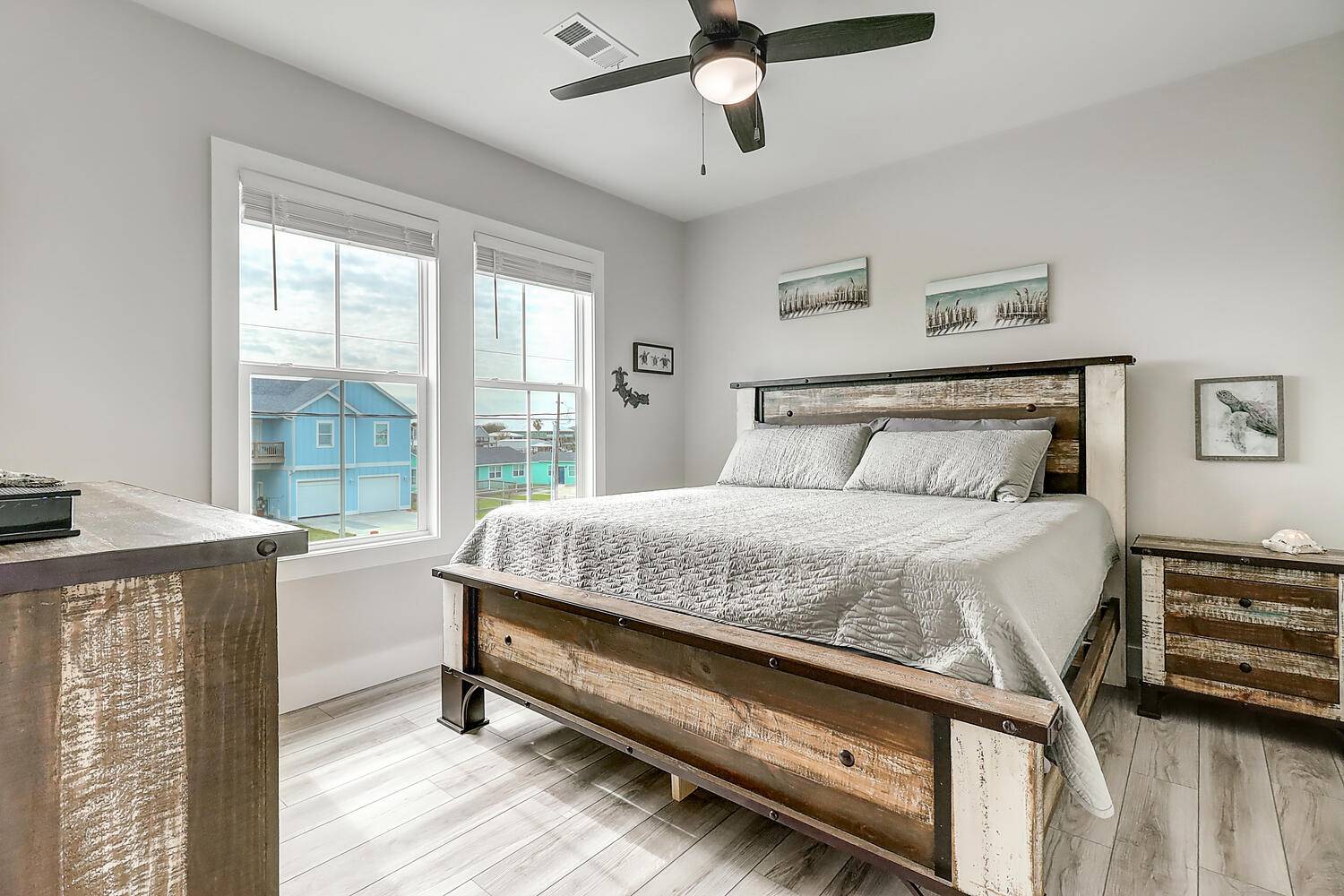 Second Bedroom with King Bed