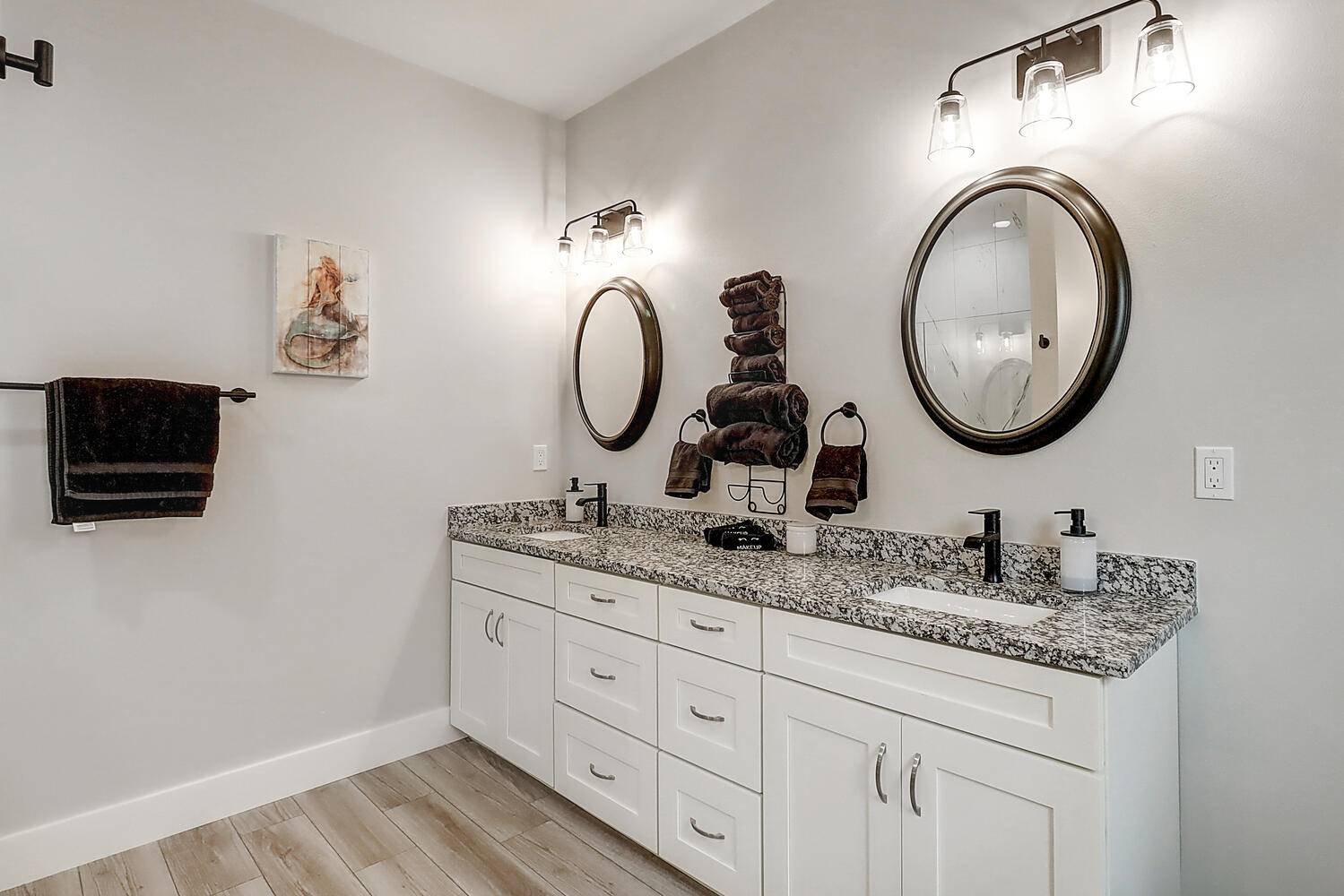 Primary Attached Bathroom