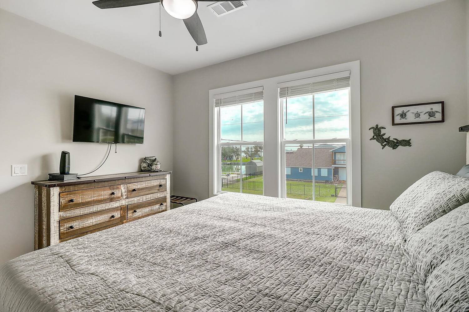Second Bedroom with King Bed