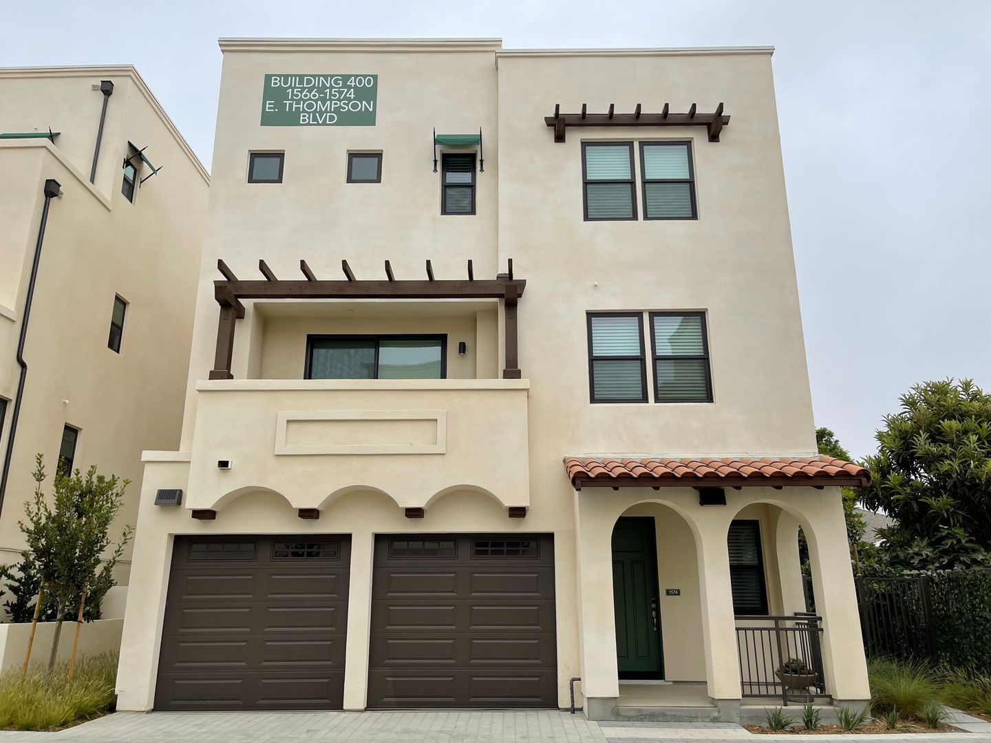 1574T Ventura Modern Townhome RE/MAX Gold Coast Property Management