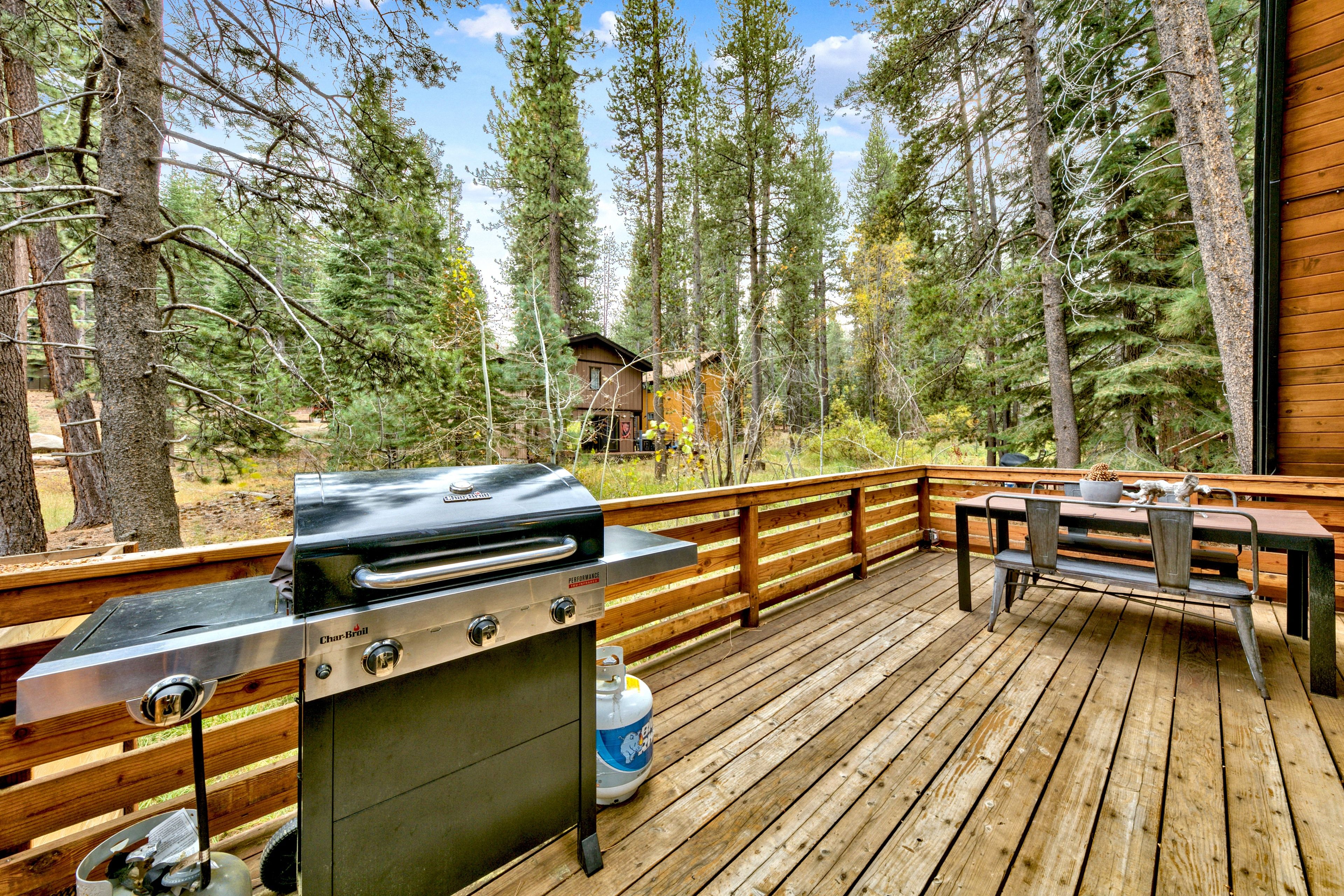 Kulhaus Cabin Tahoe RnR Vacation Rentals