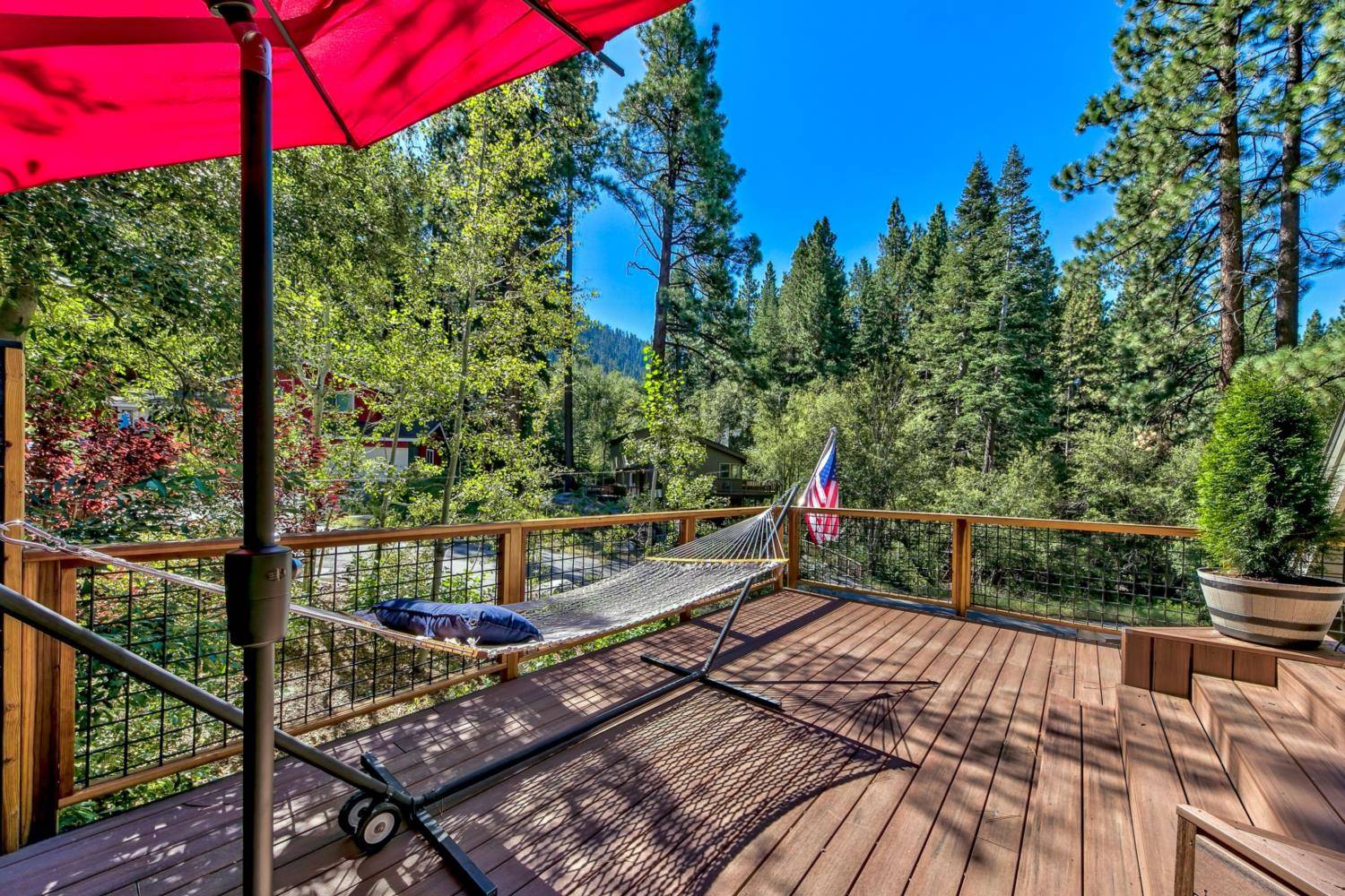 Gunbarrel Den Pets, Hot Tub, BBQ RnR Vacation Rentals