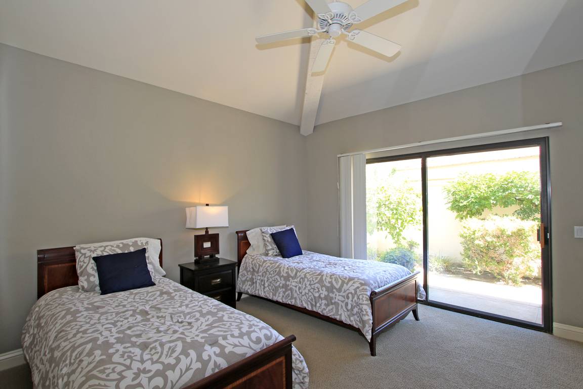 Guest bedroom