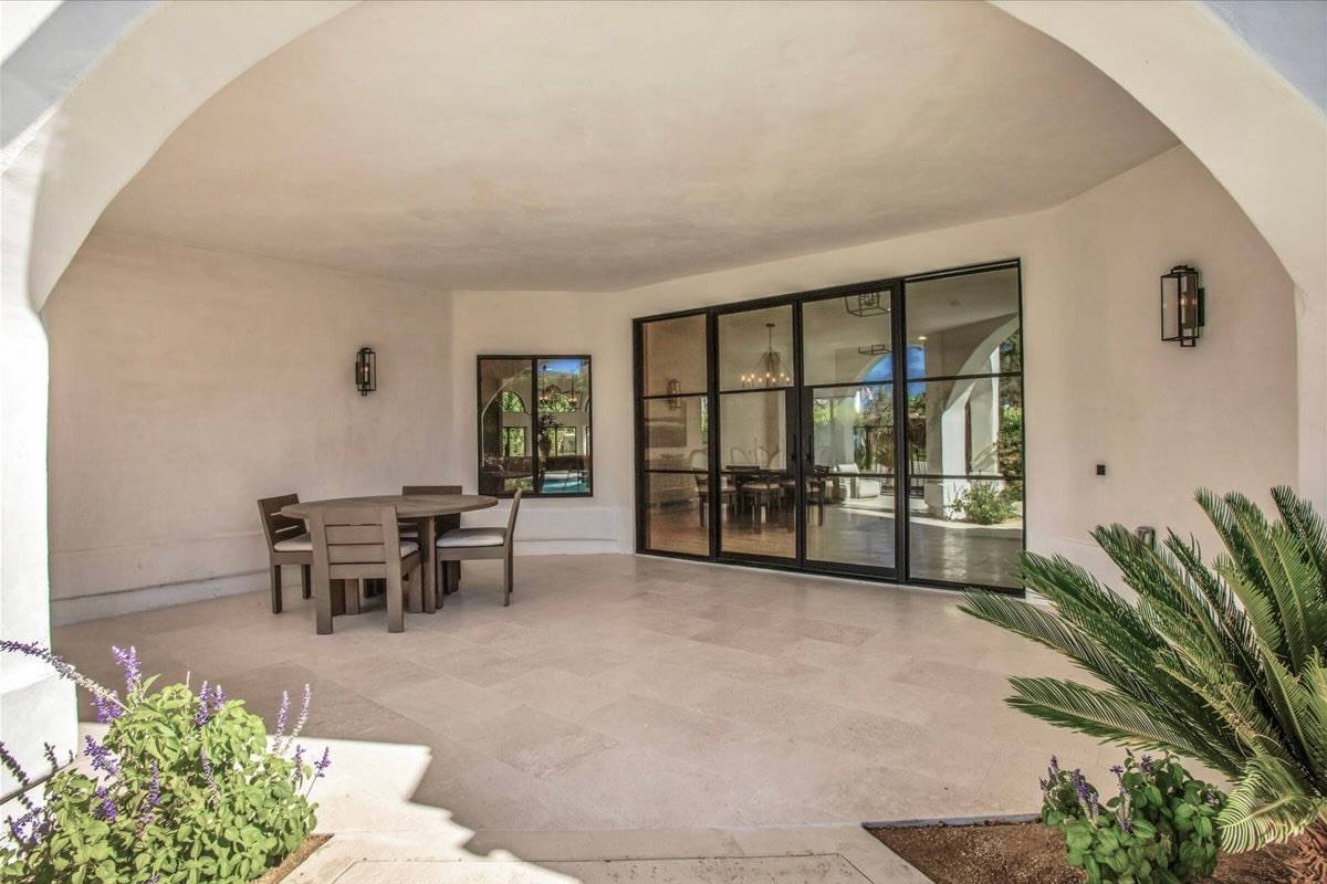 Great Covered Pool