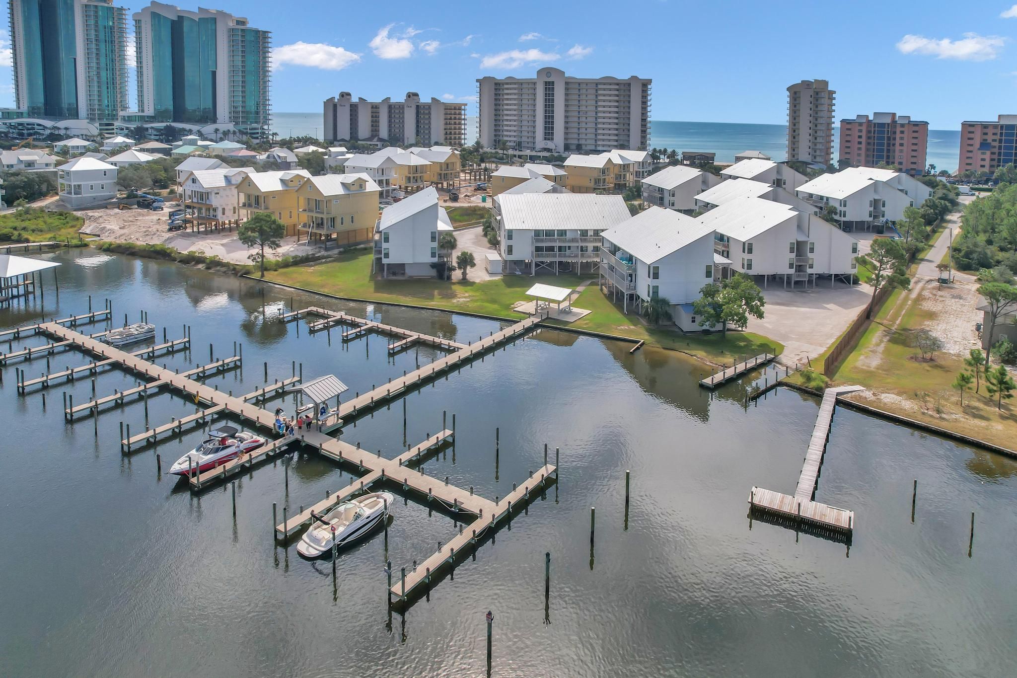 Cotton Bayou Condominiums: The Perfect Getaway in Orange Beach, AL