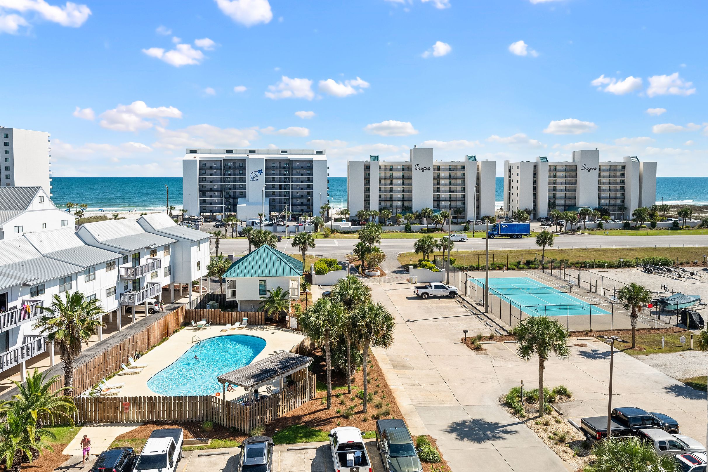 Orange Beach 2BR Vacation Condo with a Beachside Pool