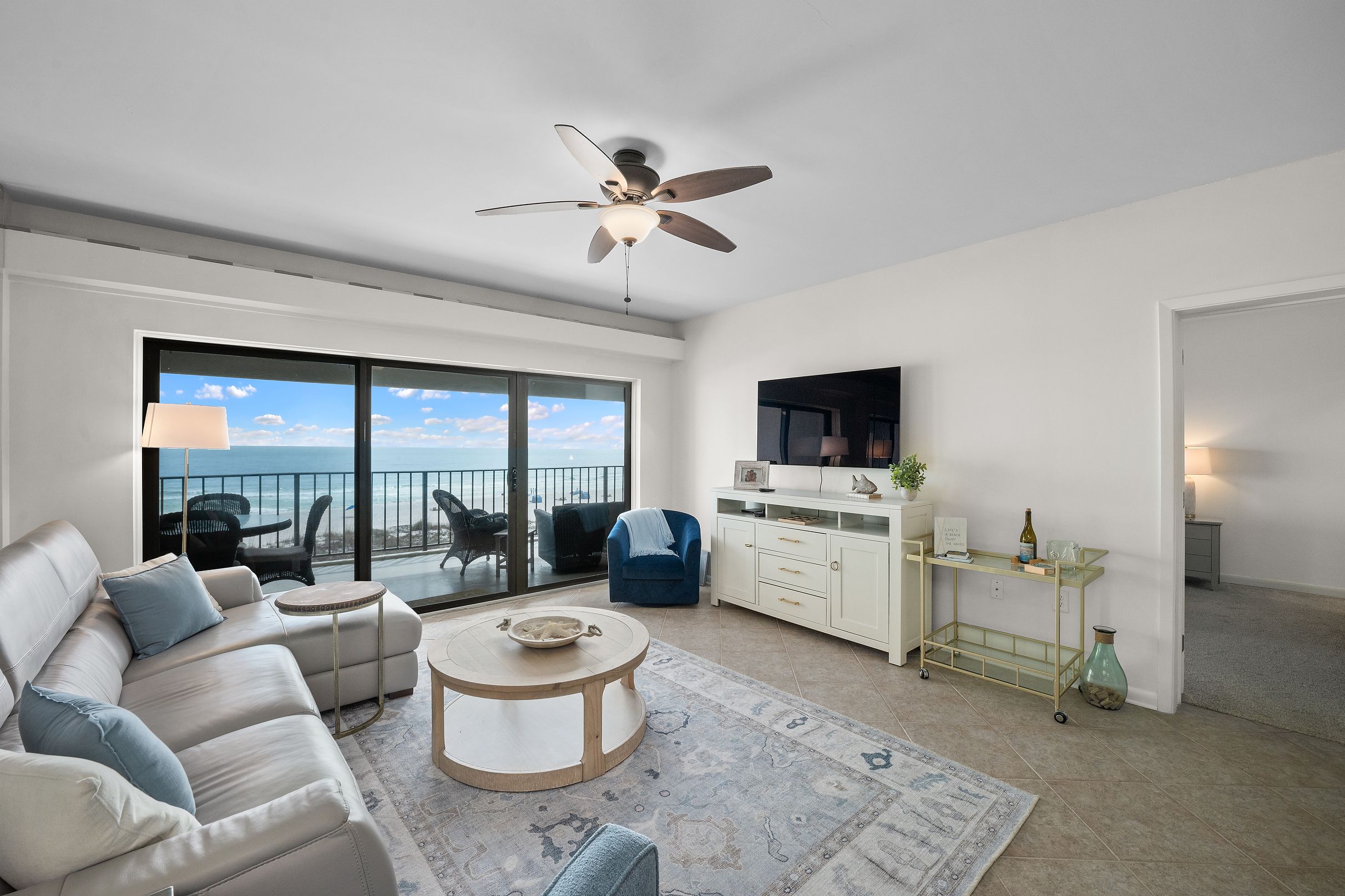 訳アリ　ジャンク　Continental 7412UBOR Explore Vacation Rentals in Perdido Key, FL | Signature Properties