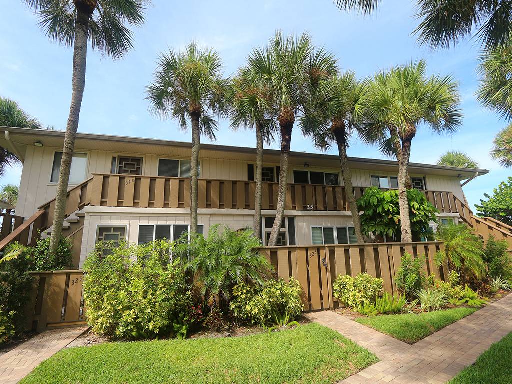 Whitney Beach 326 Longboat Key Vacation Rental RVA