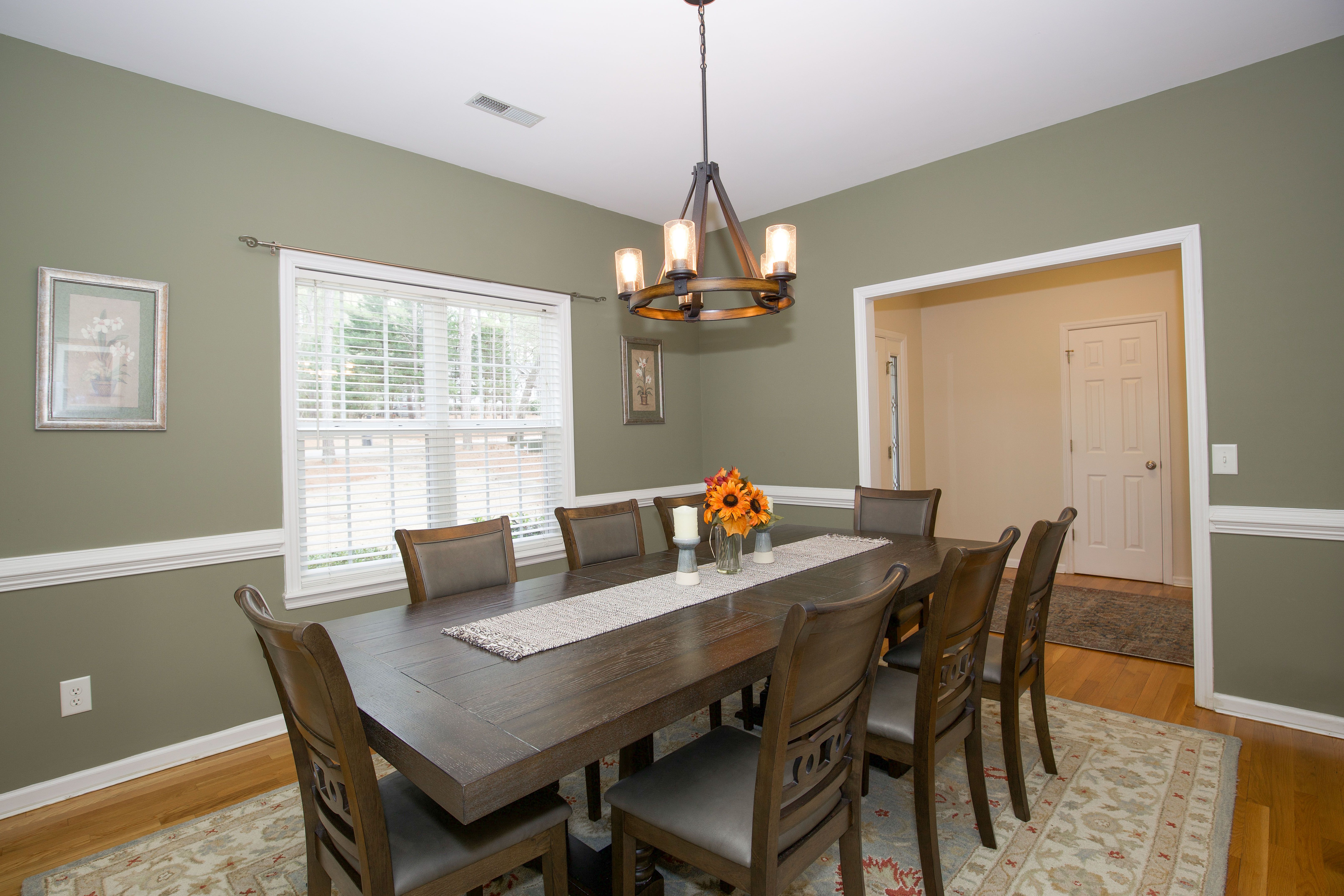 8 FullSize Beds on Idlewild Available during 2024 Open Sandhills