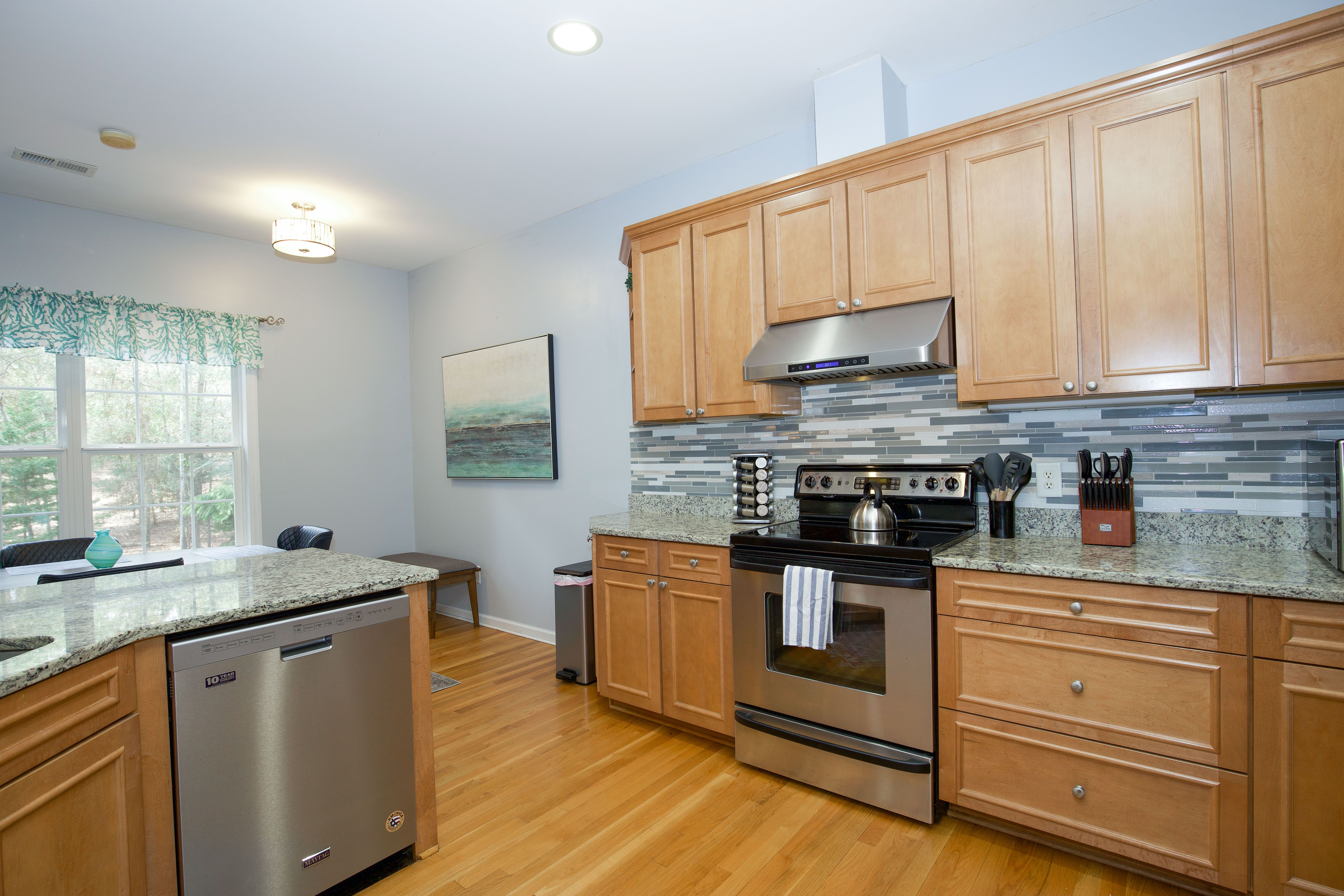 8 FullSize Beds on Idlewild Available during 2025 Open Sandhills