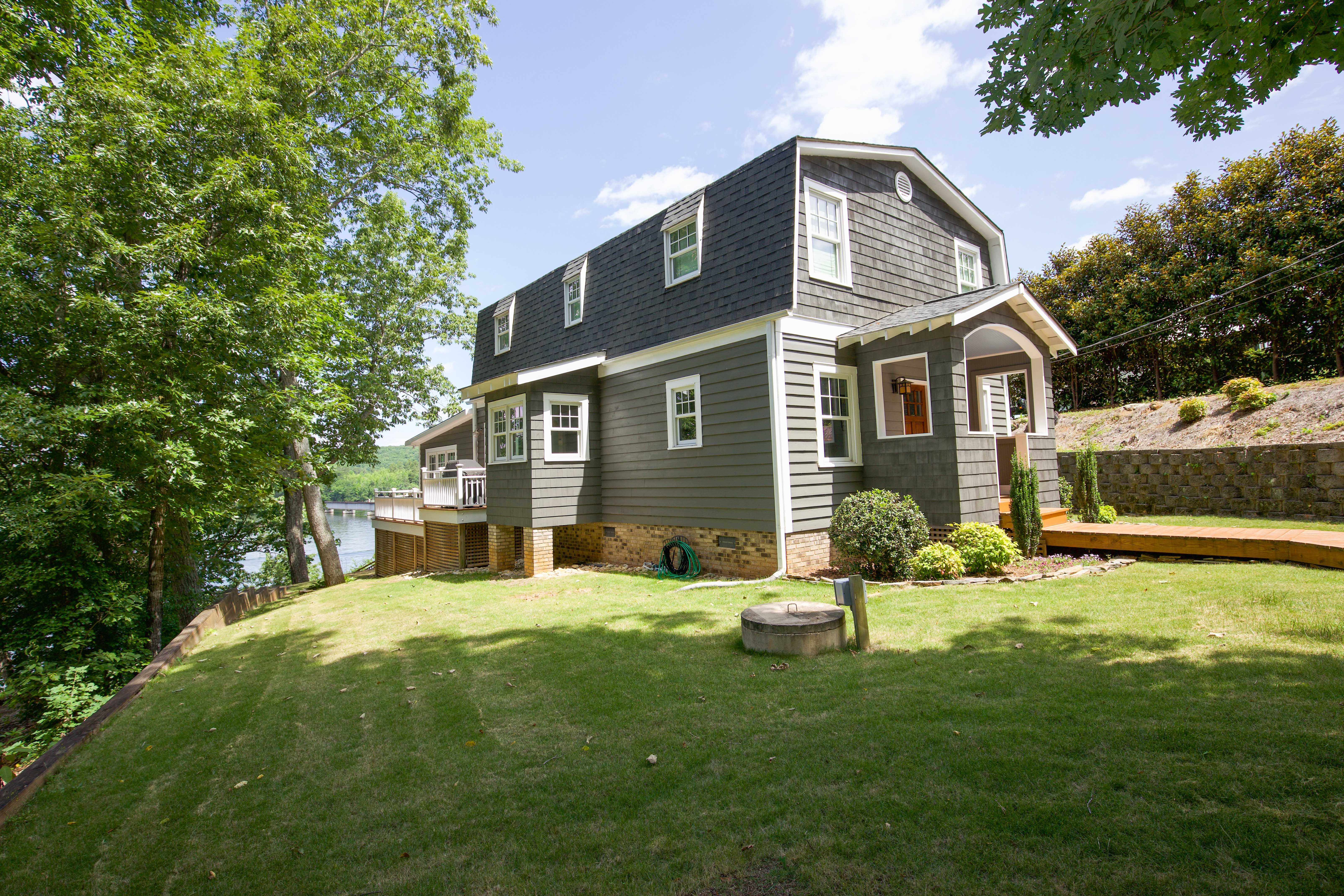 Sunset Cottage on Badin Lake, NC! Sandhills Vacation Rentals