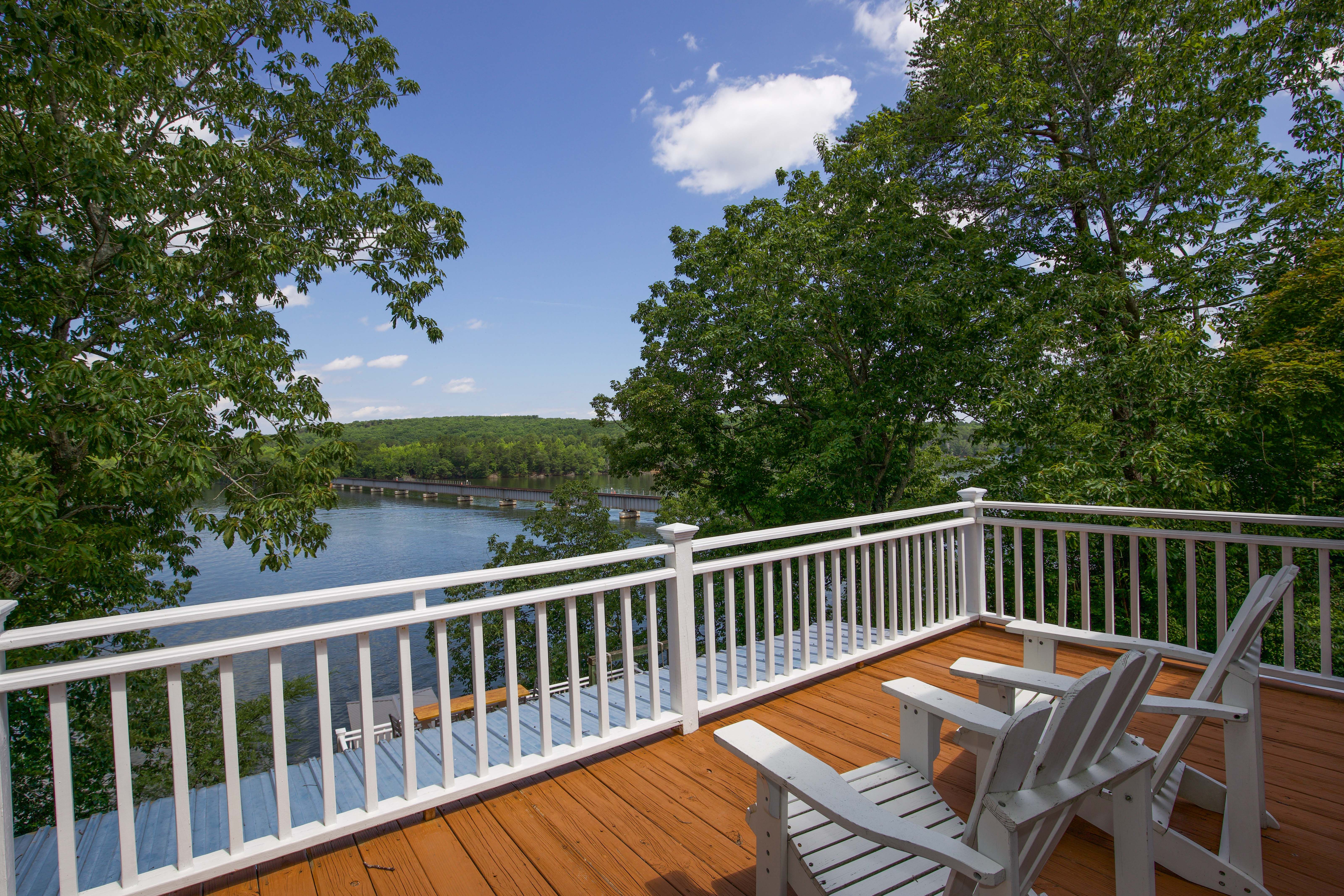 Sunset Cottage on Badin Lake, NC! Sandhills Vacation Rentals