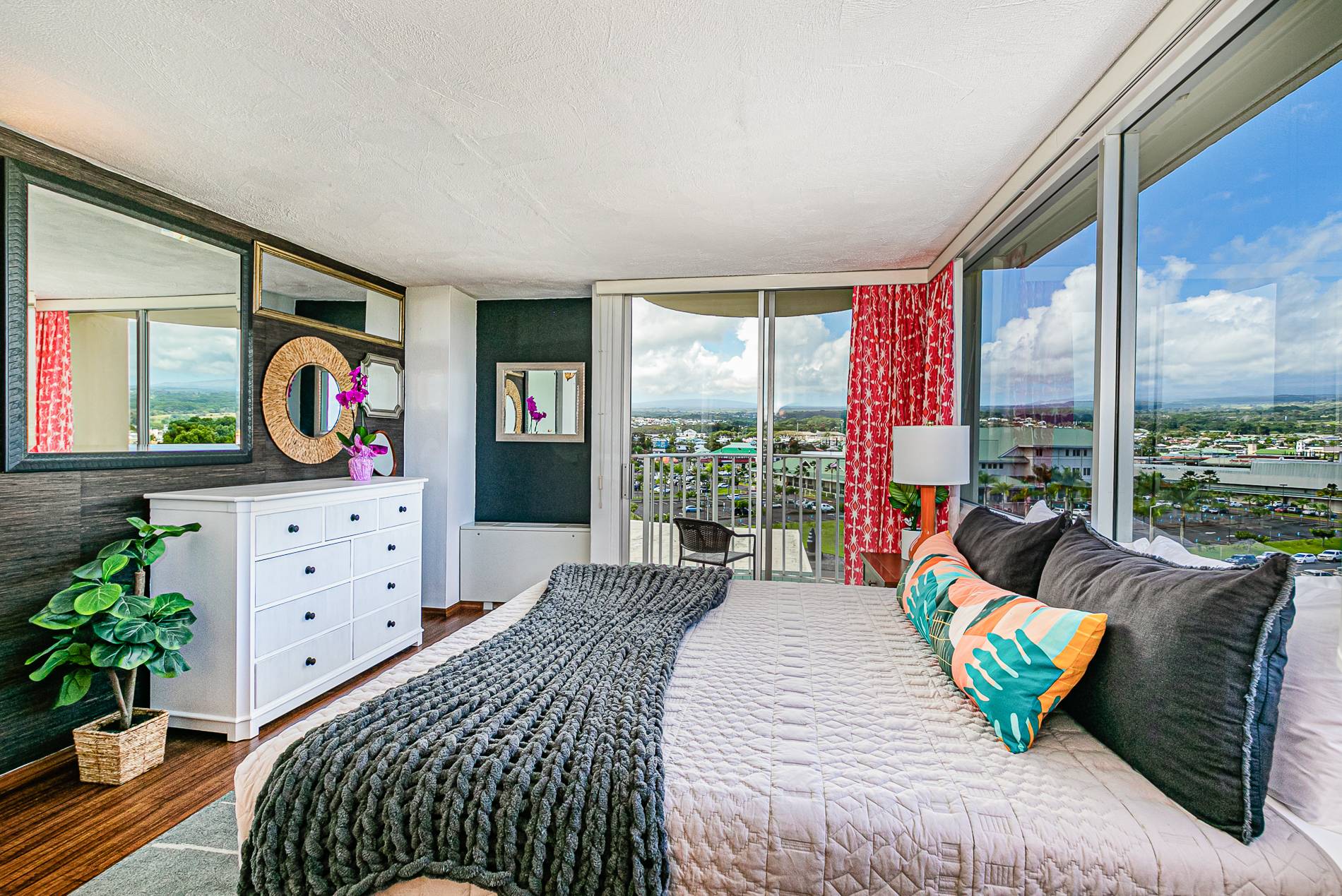 Hilo Lagoon Center 701 Salt Water Real Estate