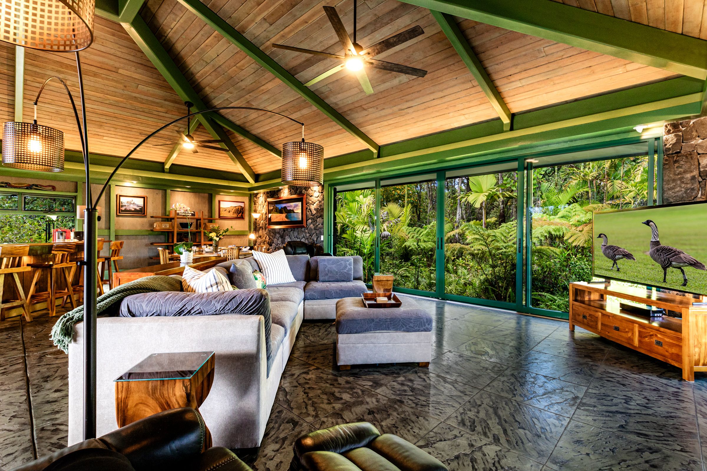 Lava Rock Retreat Salt Water Real Estate