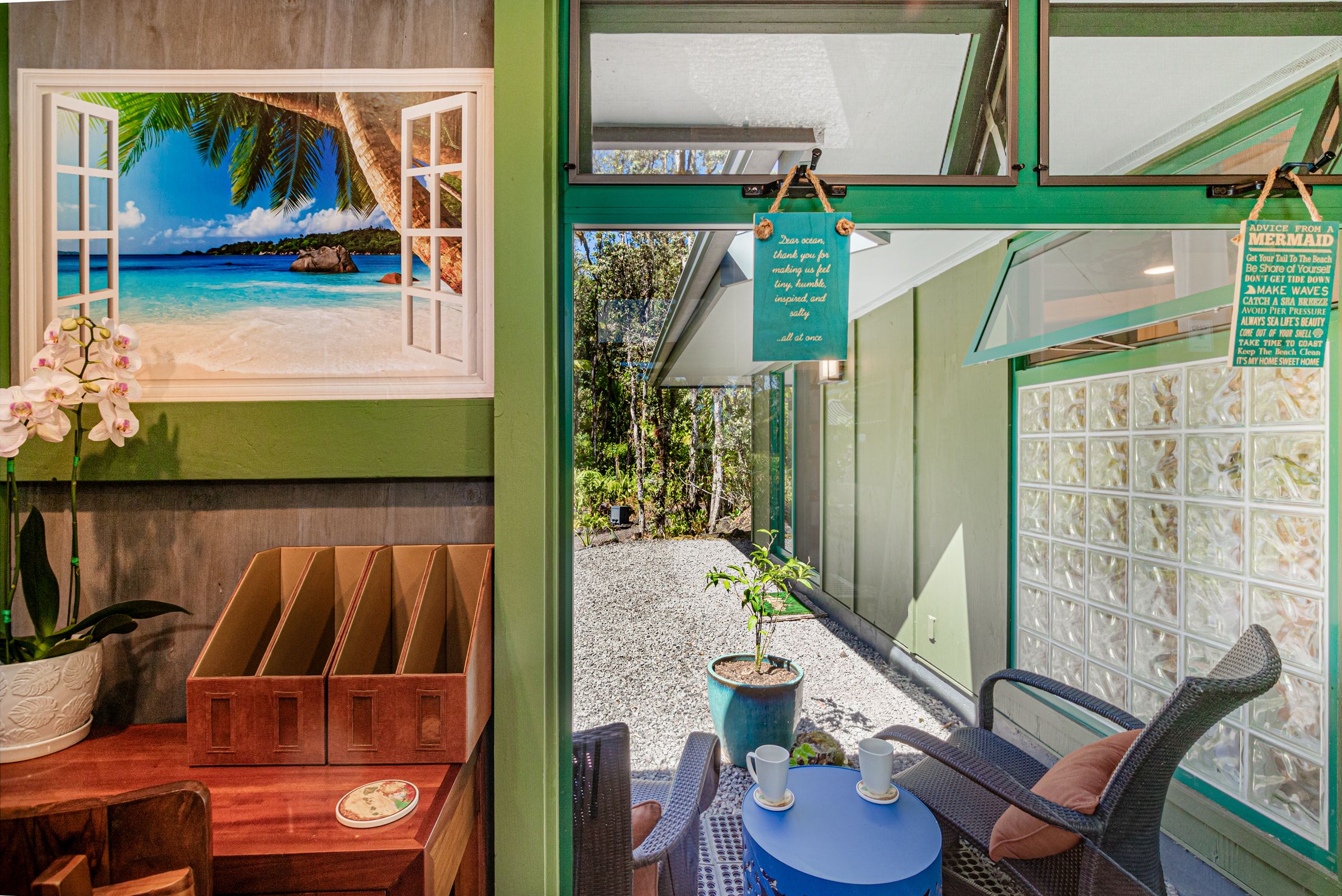 Lava Rock Retreat Salt Water Real Estate