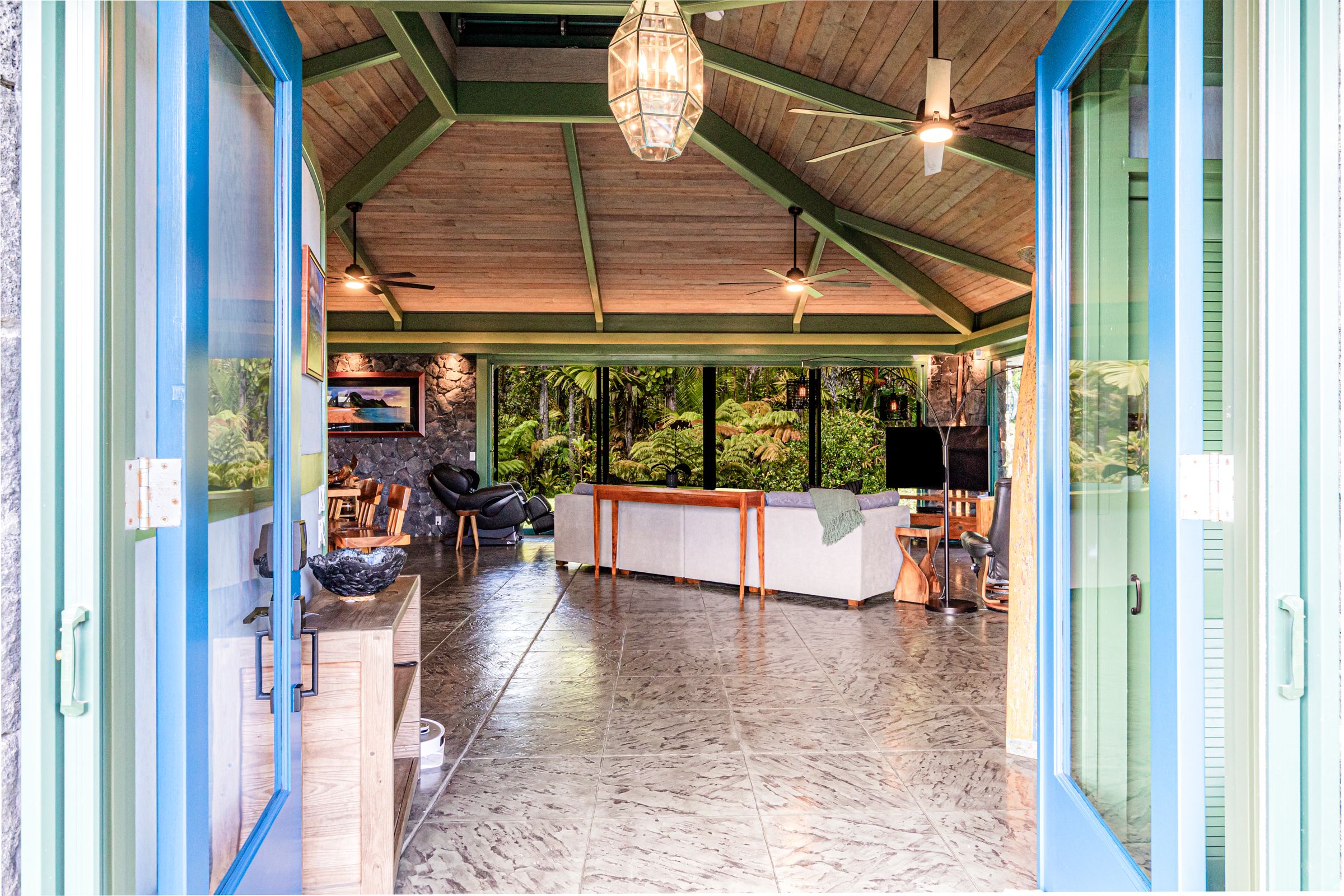 Lava Rock Retreat Salt Water Real Estate