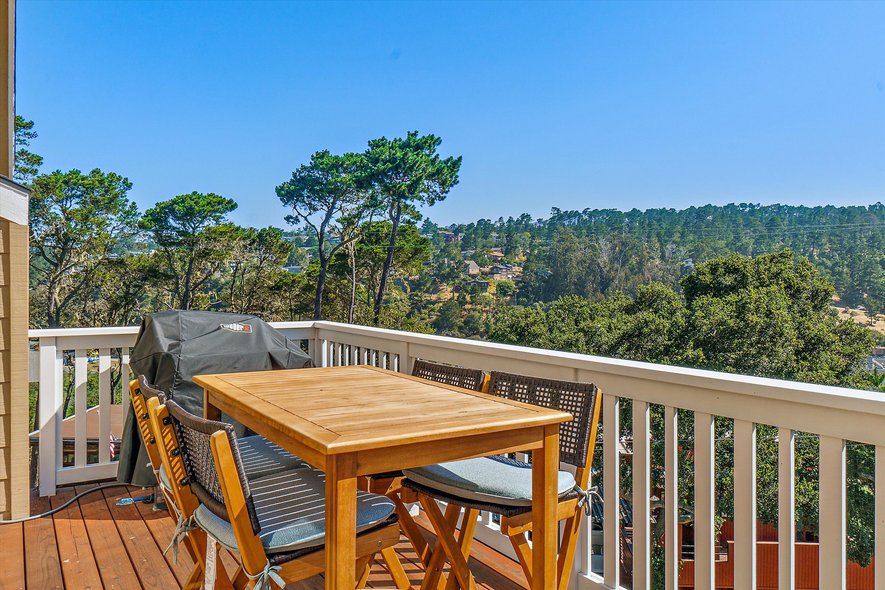 Ridgecrest Retreat Scenic Coast Property Management