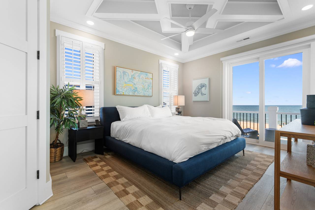 Second Floor Master Suite Second Floor Master Suite