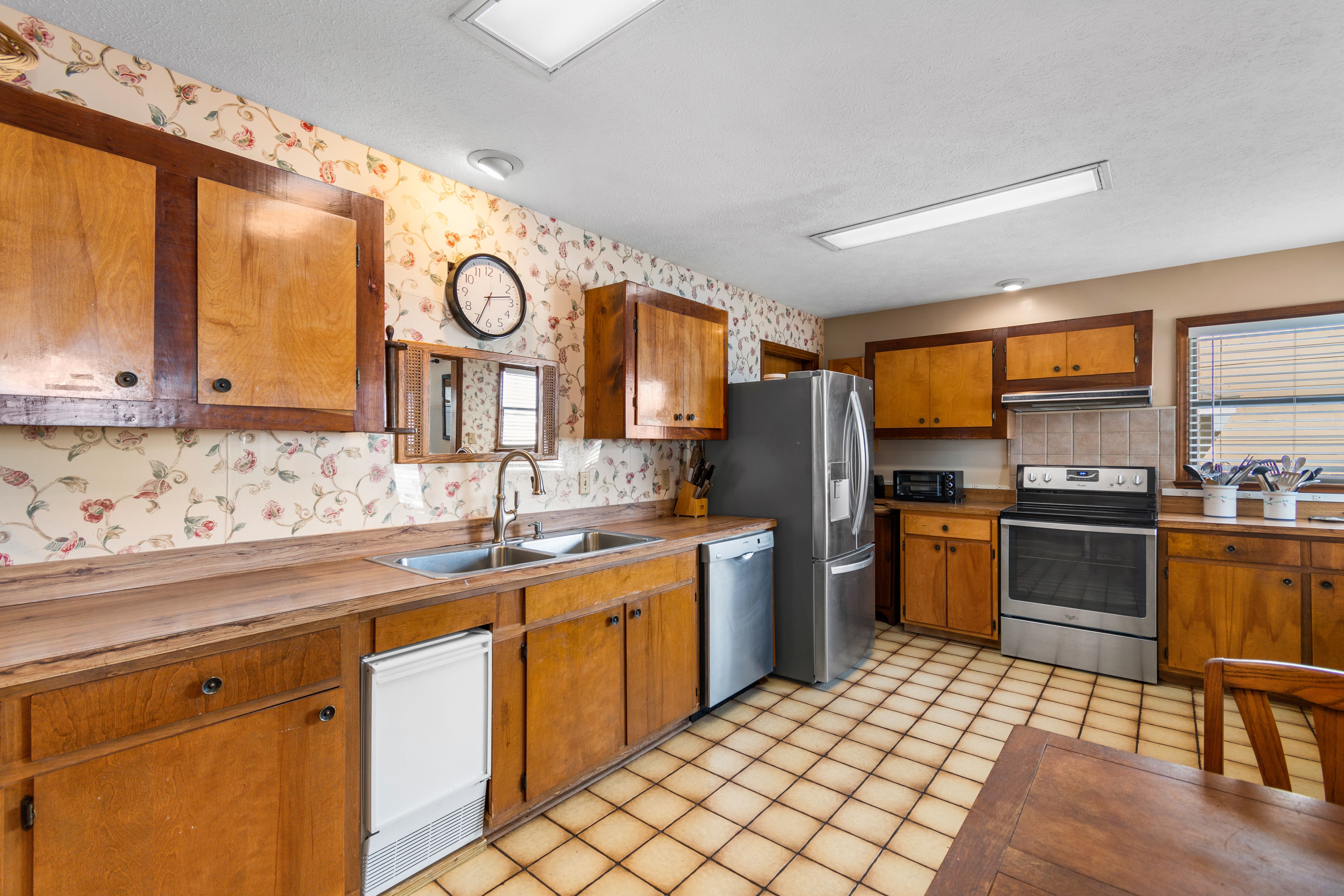 Floyd's Inlet House Sea Star Realty, LLC Vacation Rental