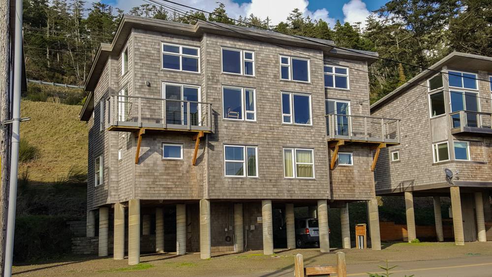 Hardy's Hideaway Shore Thing Vacation Rentals