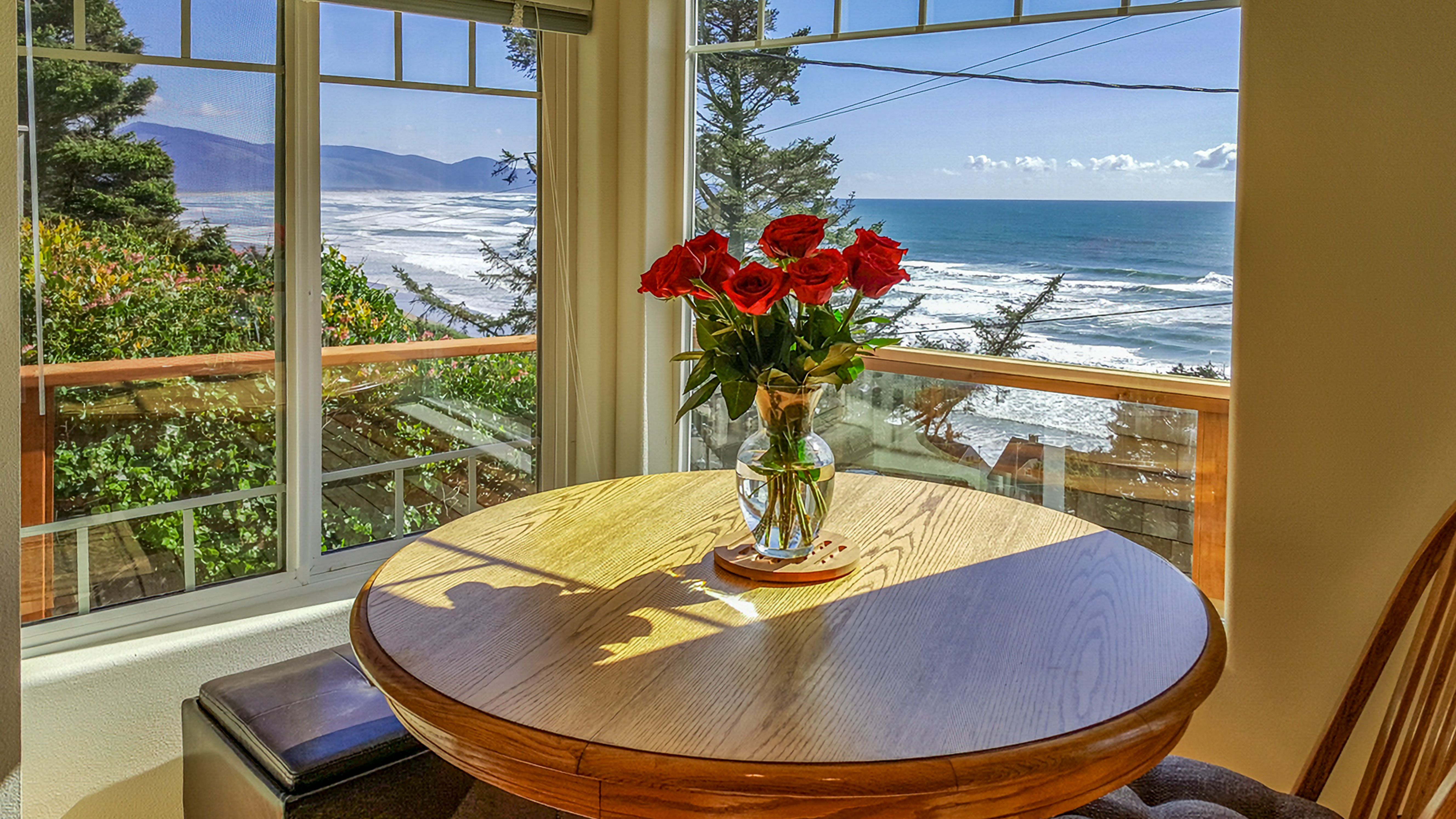 Oregon Beach Vacation Rentals: Pet Friendly Getaways for You and Your Furry Friends