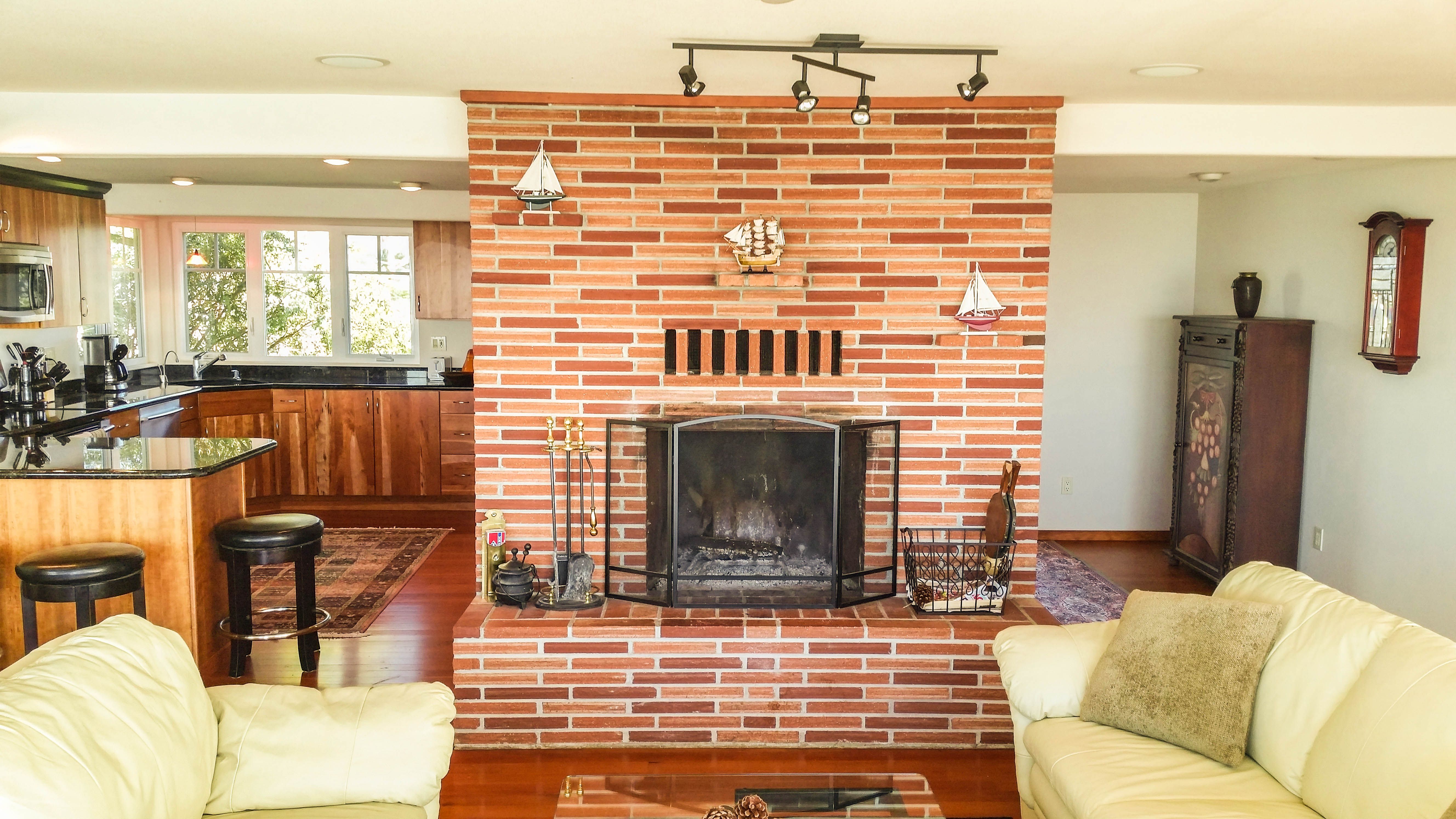 Vista View Retreat on Netarts Bay Shore Thing Vacation Rentals