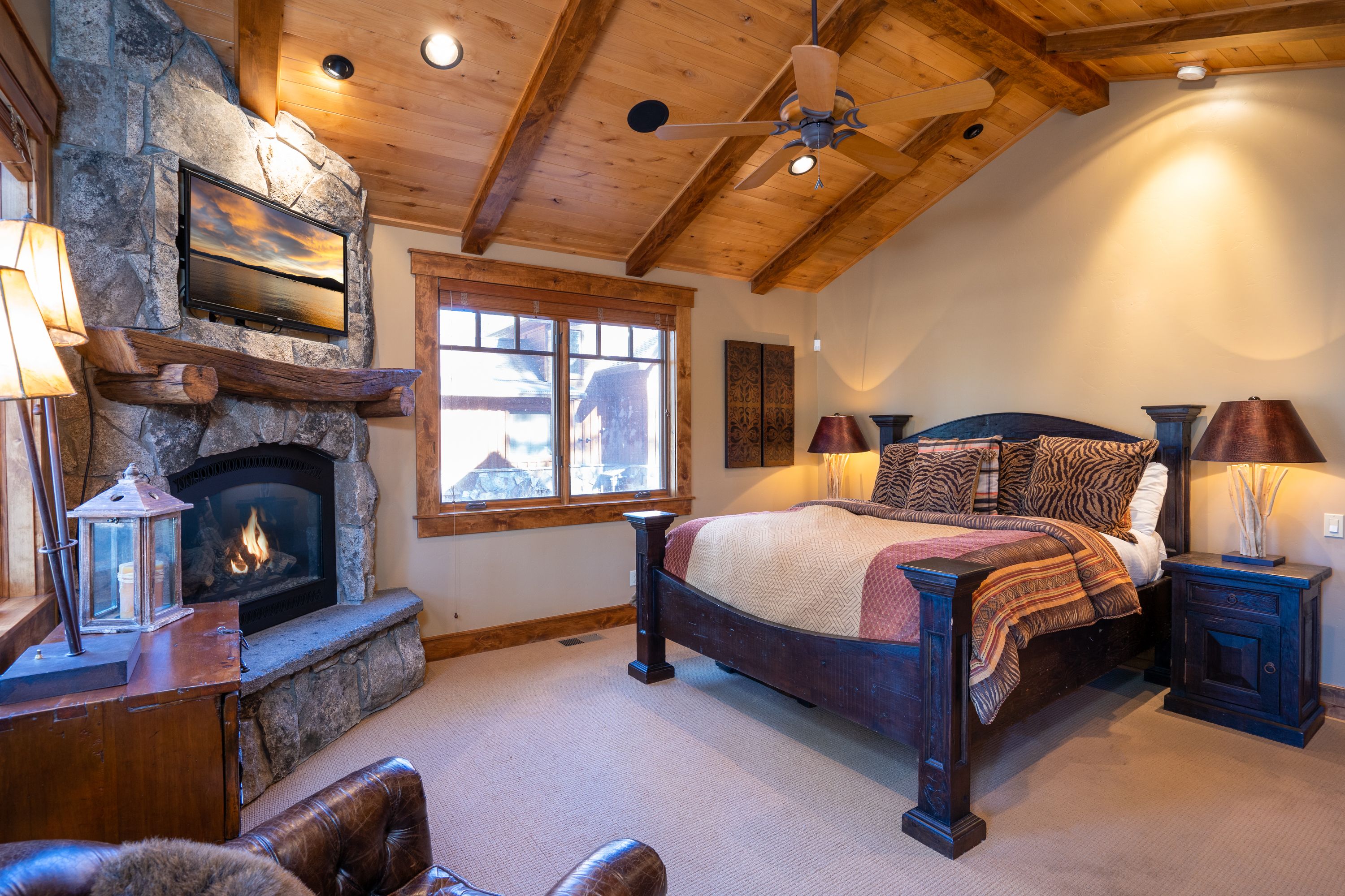 Caleb Drive, Old Greenwood 12614 Tahoe Exclusive Vacation Rentals