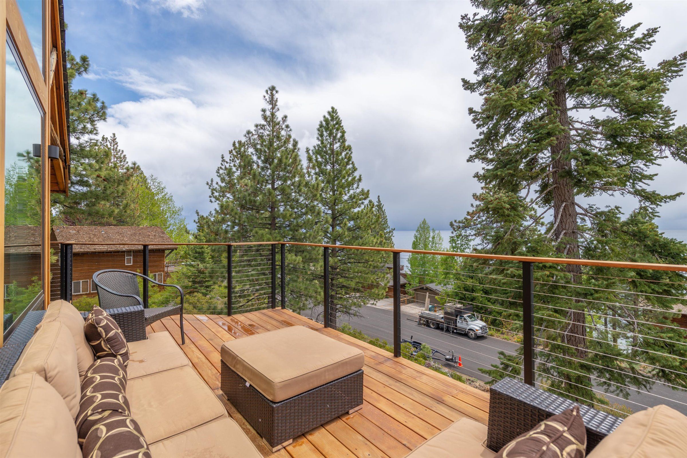 Lakeview Delight in Dollar Point Tahoe Rental Company