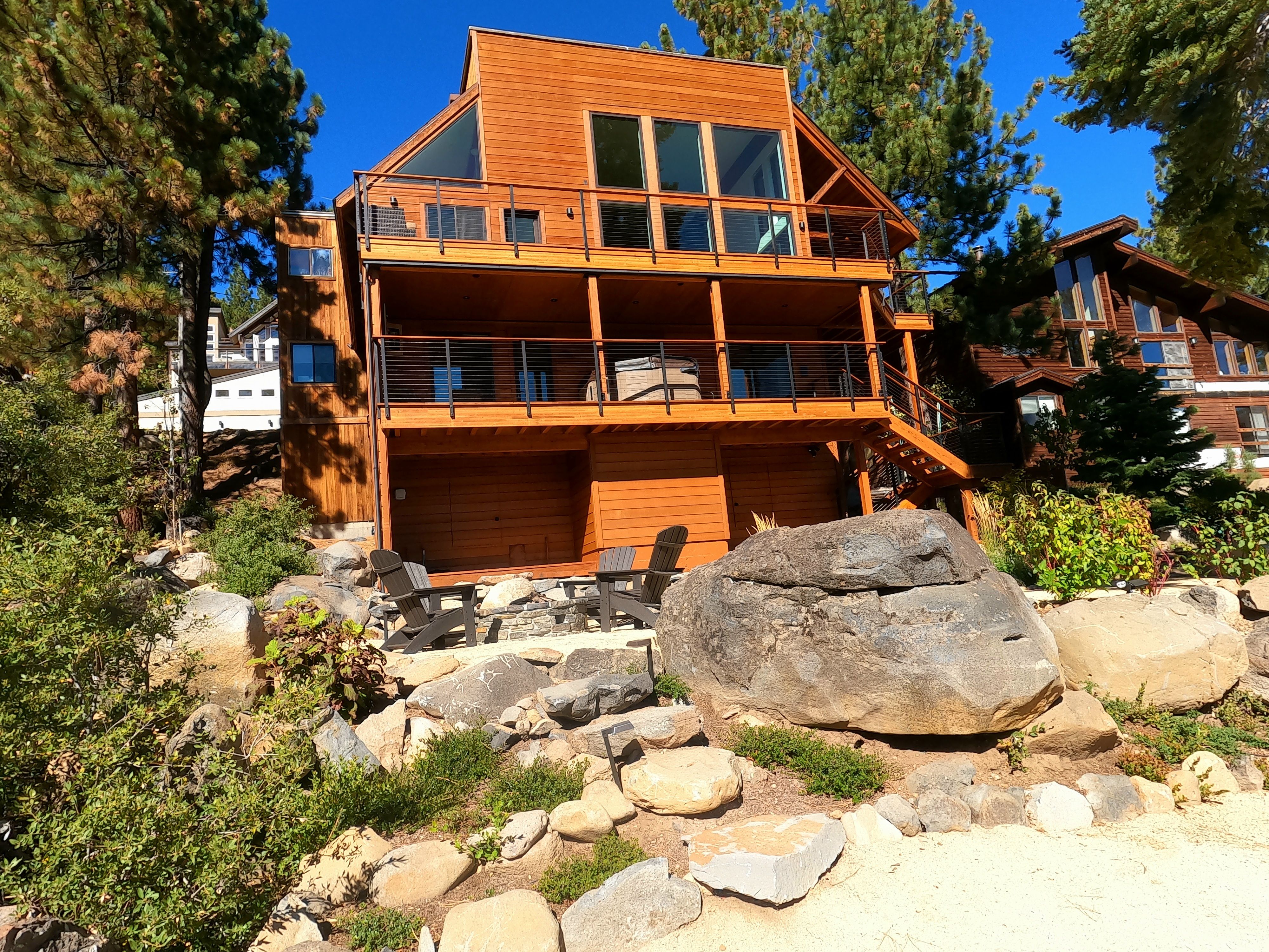 Lakeview Delight in Dollar Point Tahoe Rental Company