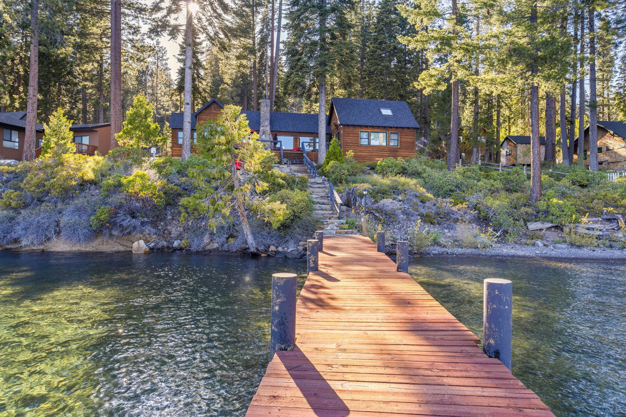 Runabout Lake House in Cedar Flat Tahoe Rental Company