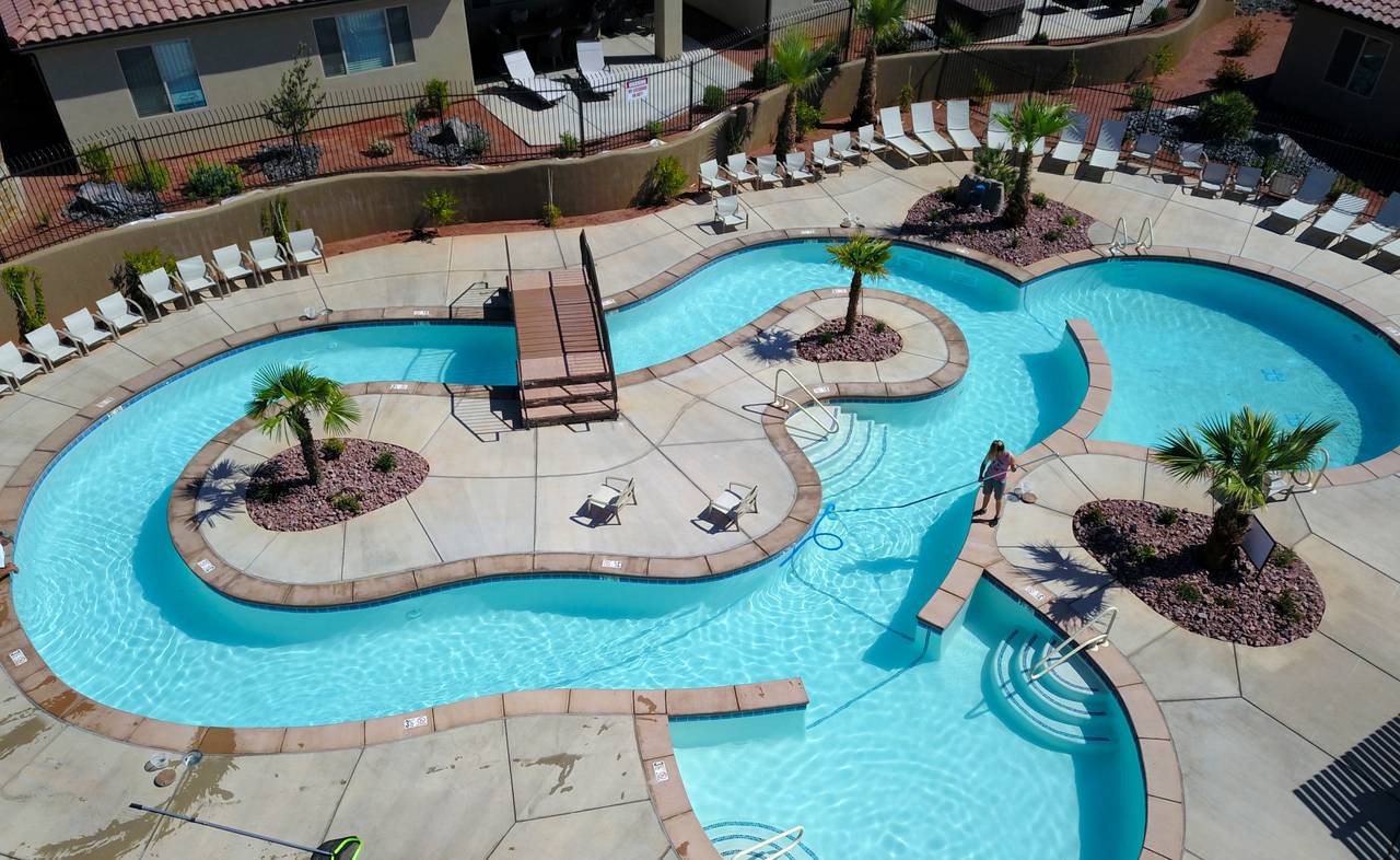 Lily Pad Place 40 Paradise Village At Zion 3 Bedroom St George Vacation Rental Perfect For Families With Private Splash Pad And Hot Tub Pvz 40 Utah S Best Vacation Rentals