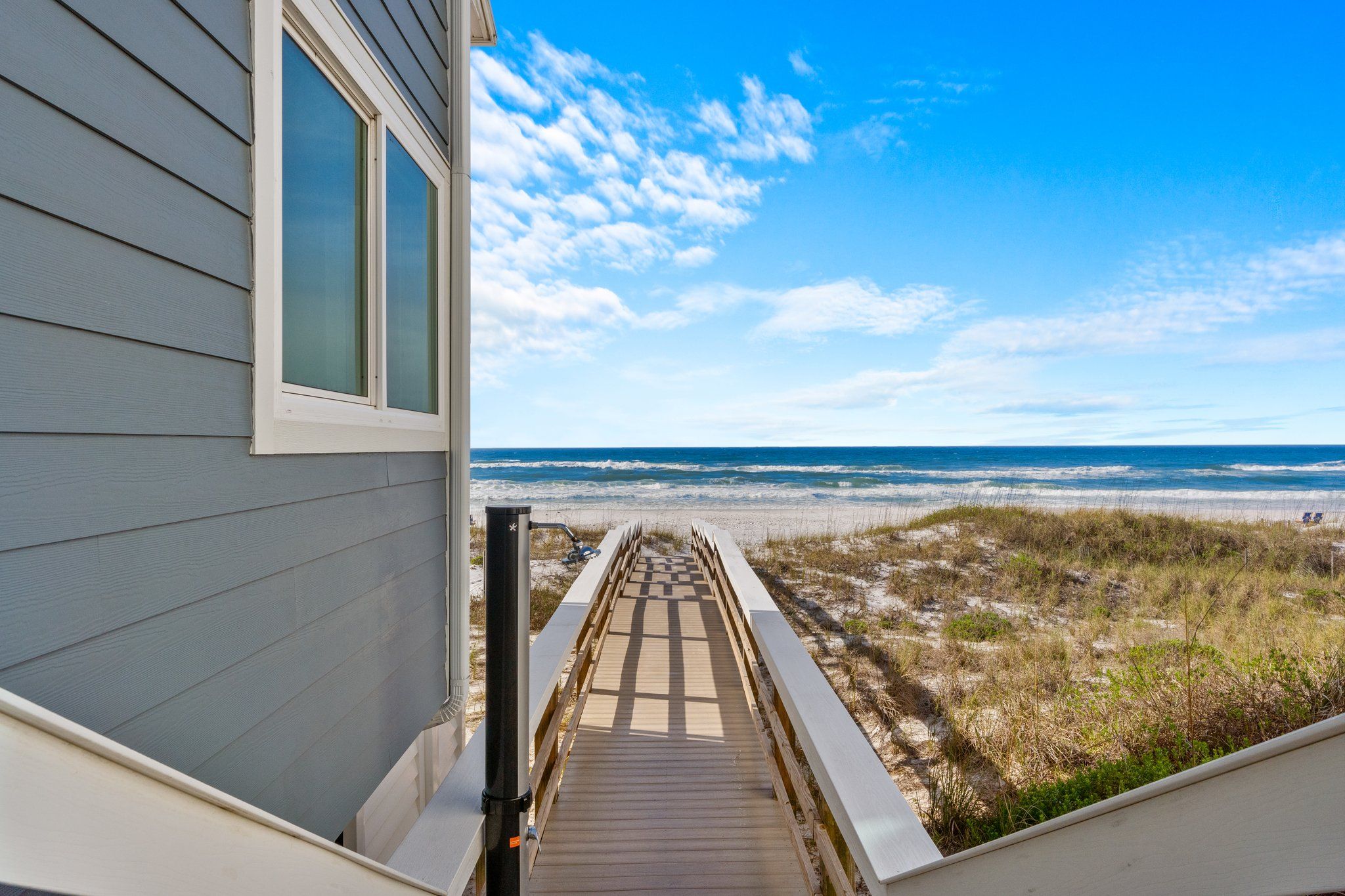 Sealoft 204 - Gulf-Front Luxury Escape / Private Beach Access