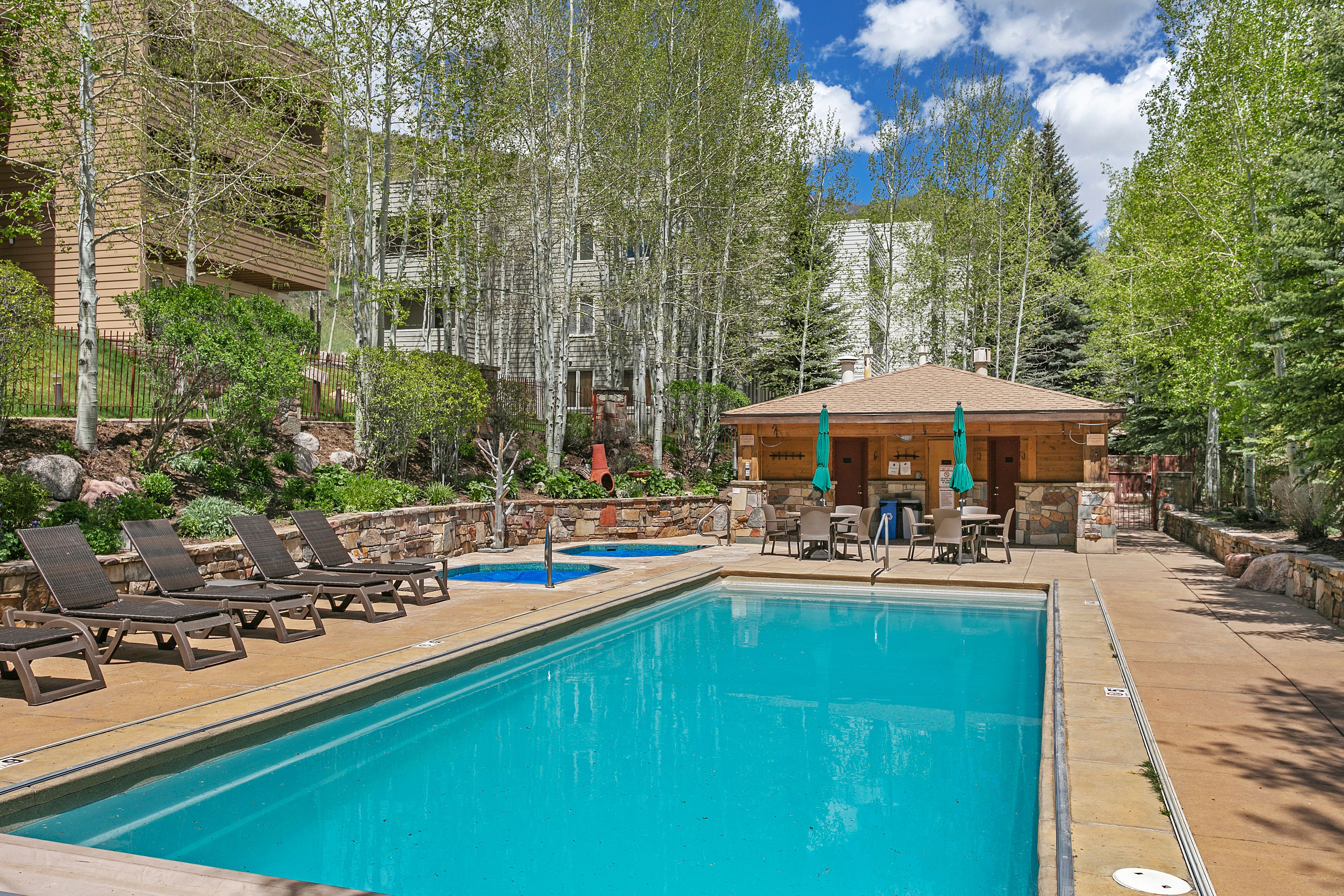Sun Vail 11B, 3BD condo Vail Management Company