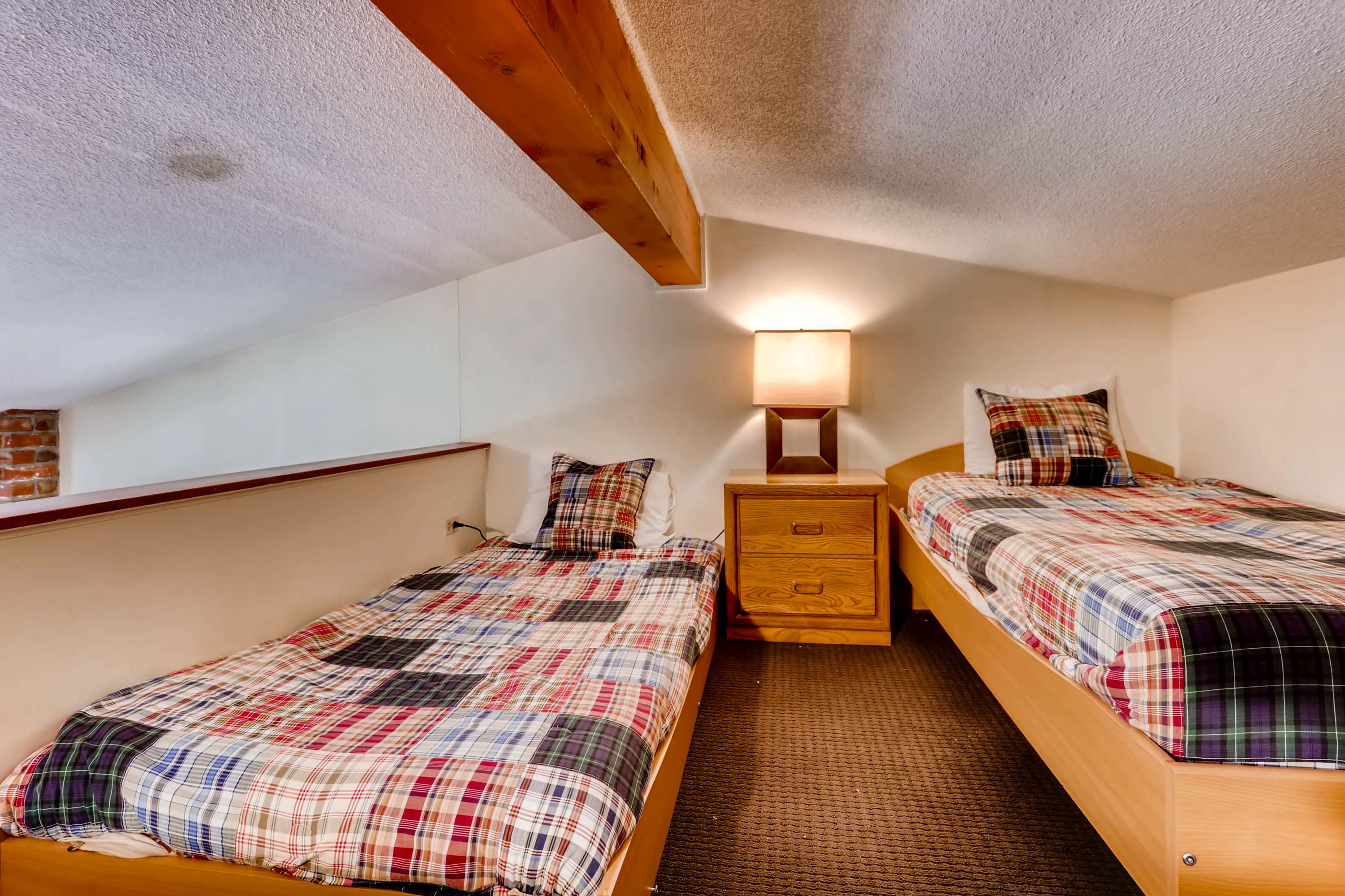 Vail Trails East 6, 2BD + Loft Condo Vail Management Company