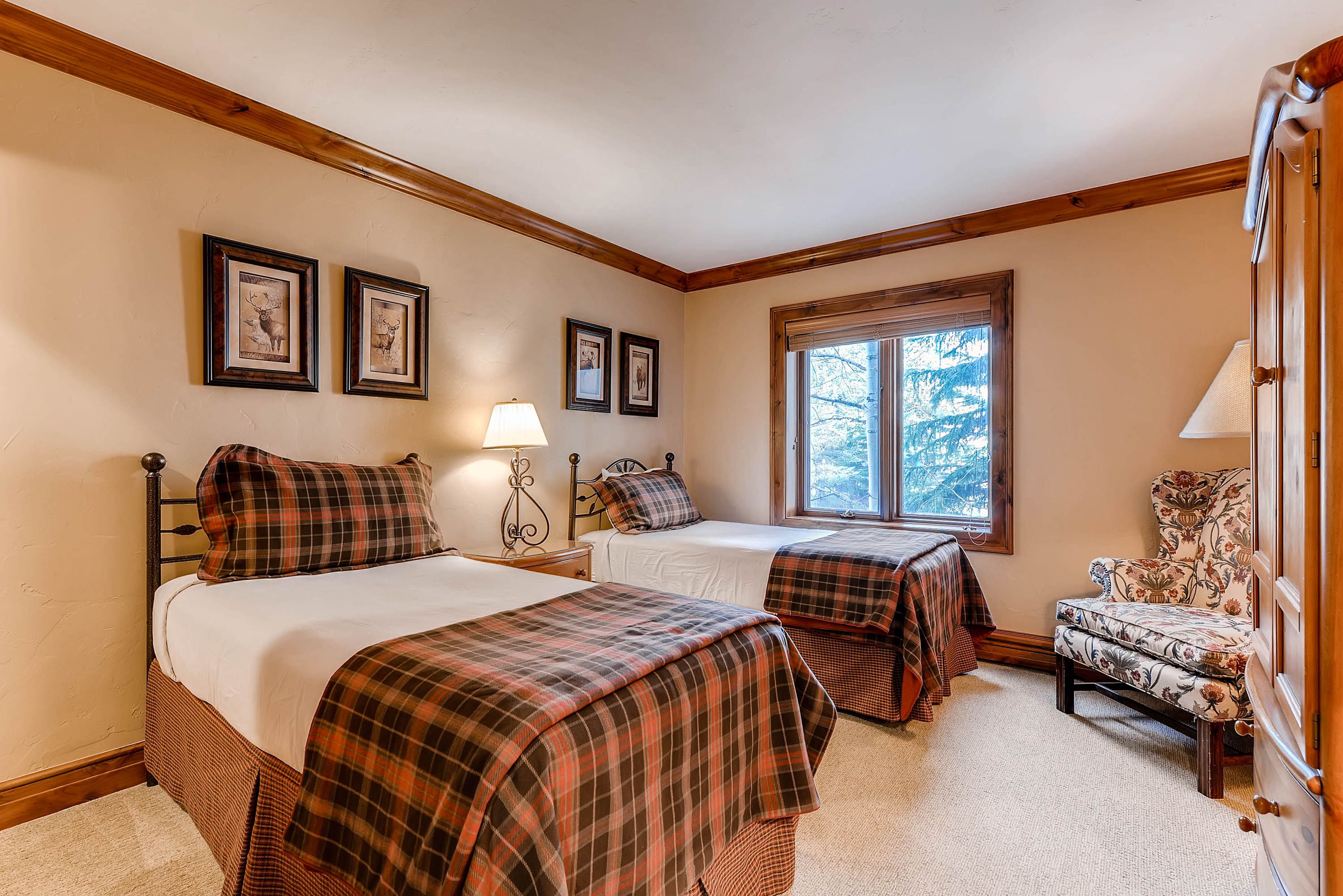 Westwind 201 2BD 2BA Platinum Condo in Lionshead Village Vail