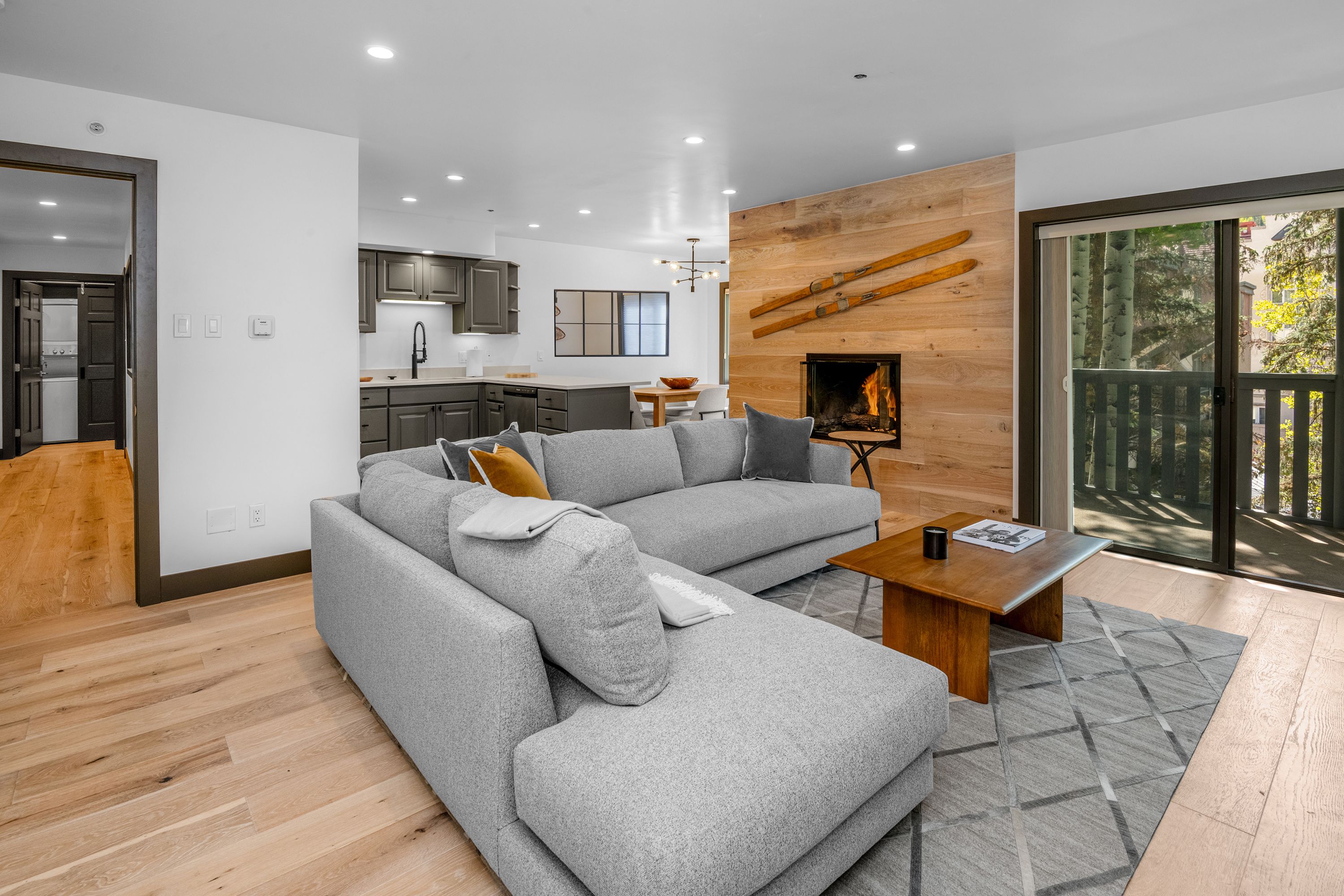 Westwind 205 3BD 3BA Diamond Condo in Lionshead Village Vail