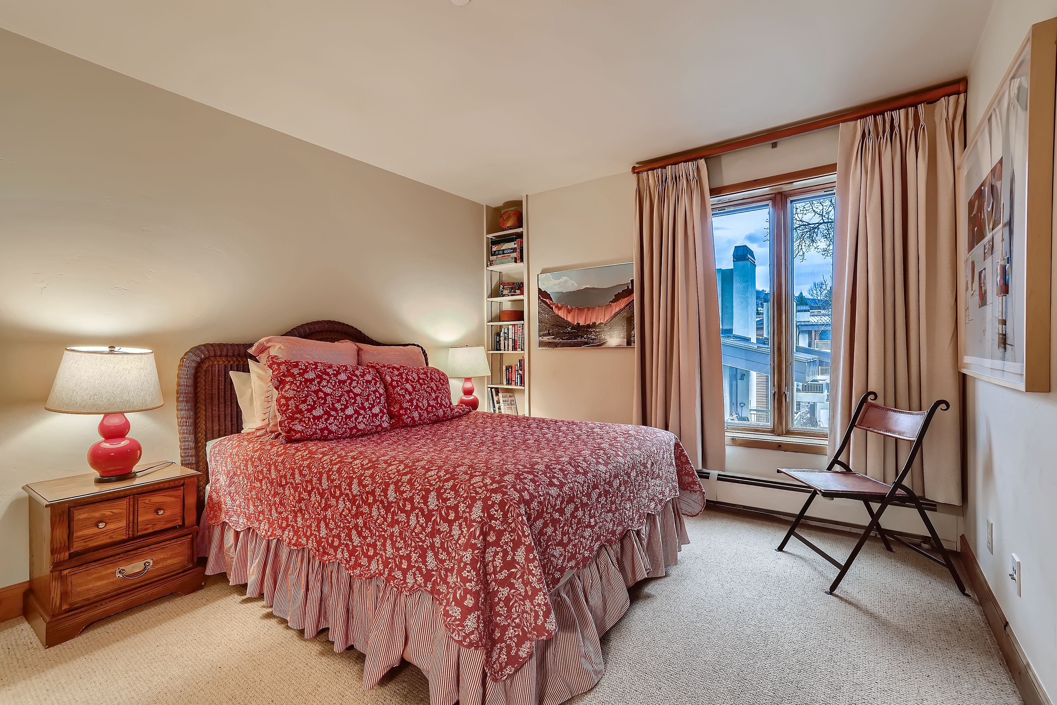 Treetops 5C, 3BD SkiIn SkiOut Condo Vail Management Company